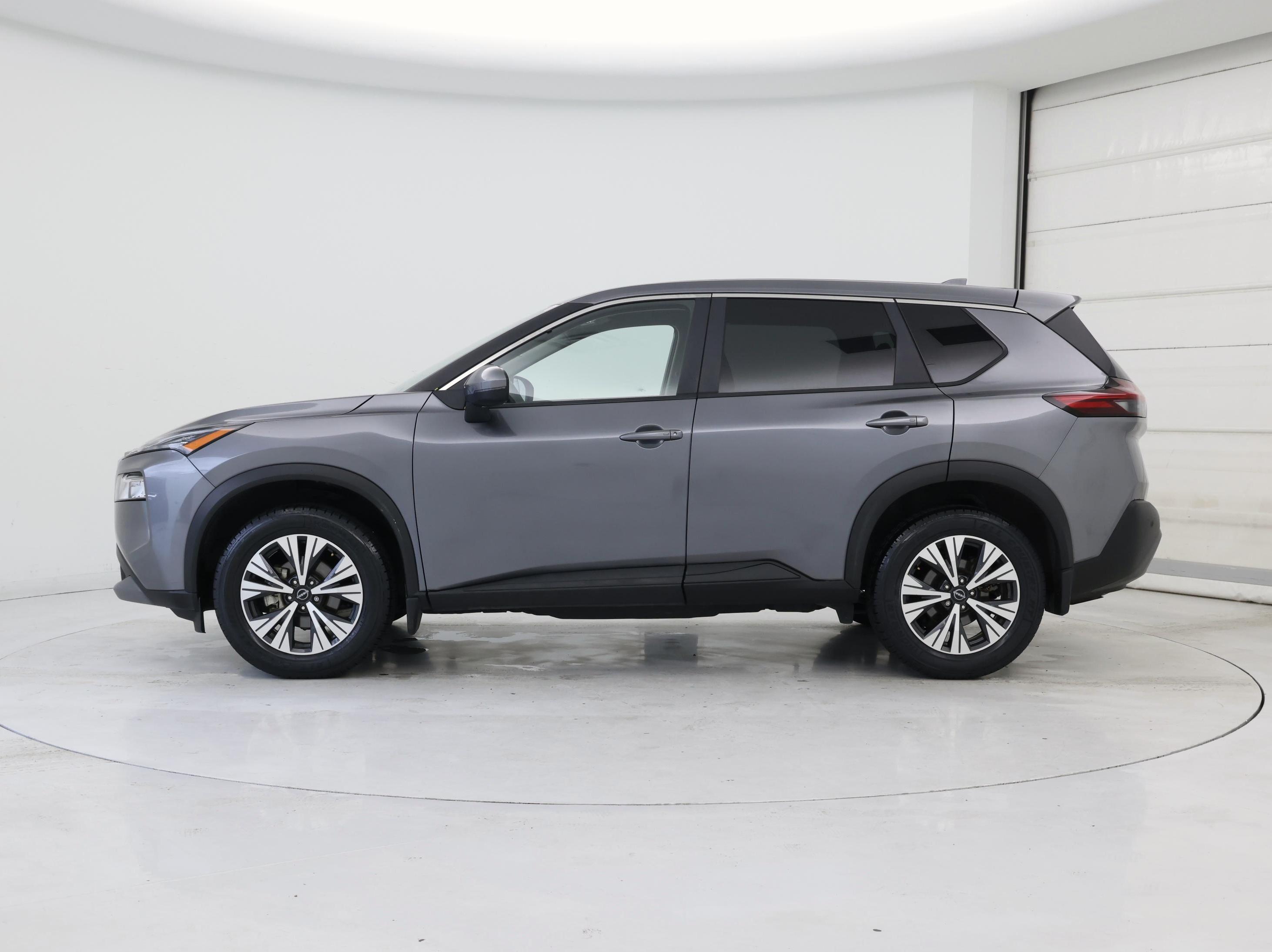 Thumbnail: 2023 Nissan Rogue - 3
