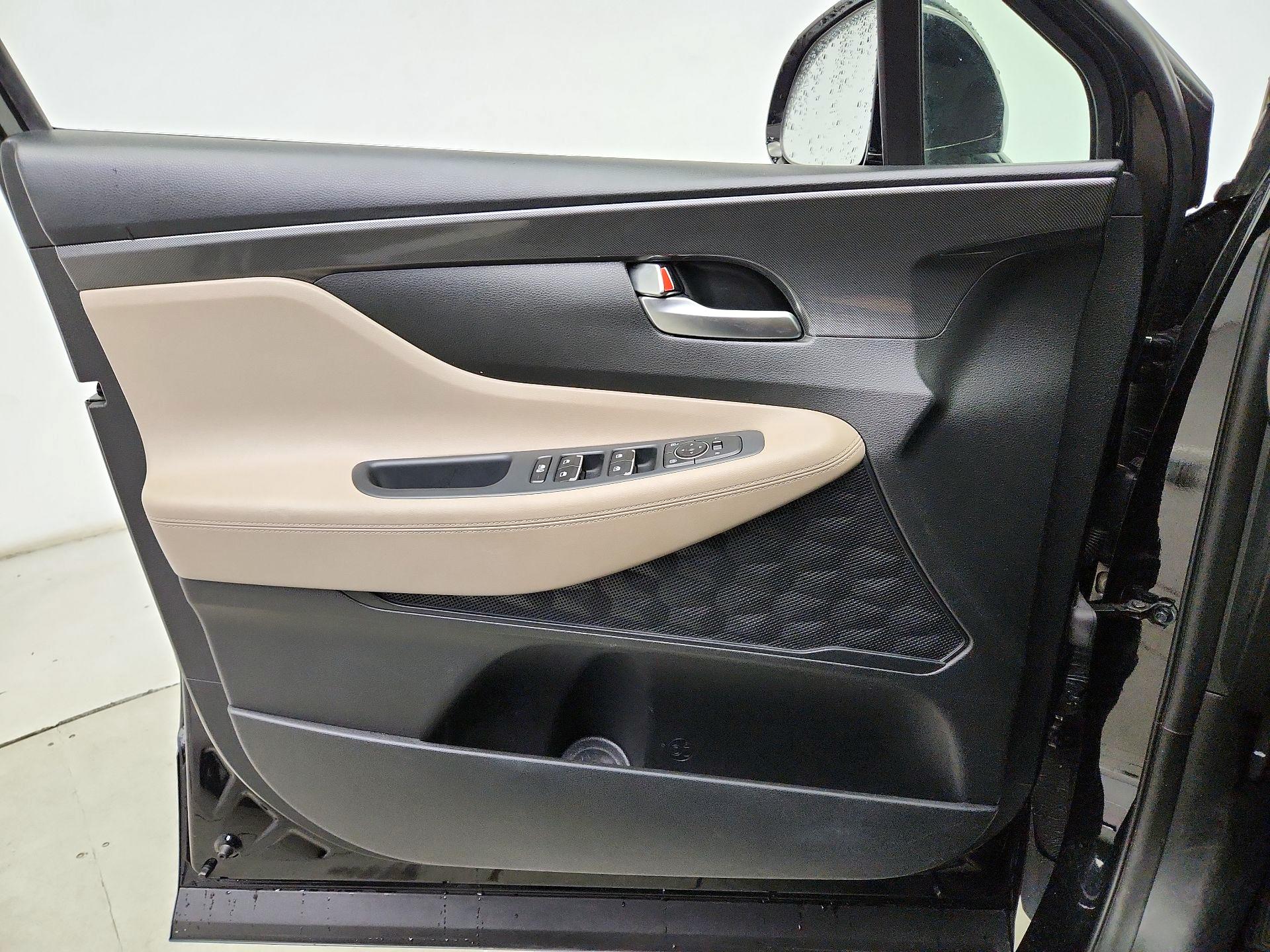 Thumbnail: 2021 Hyundai Santa Fe - 12