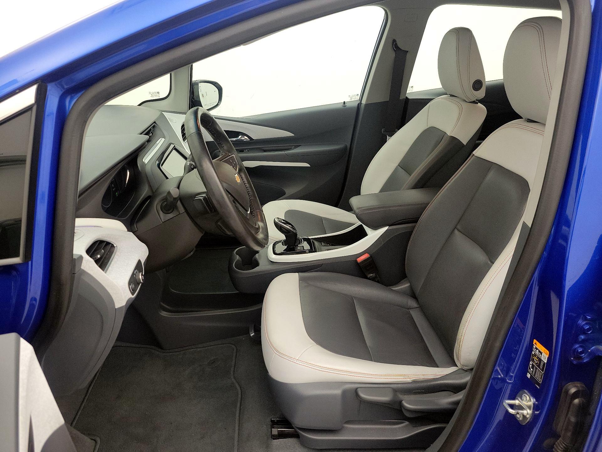 Thumbnail: 2020 Chevrolet Bolt EV - 11