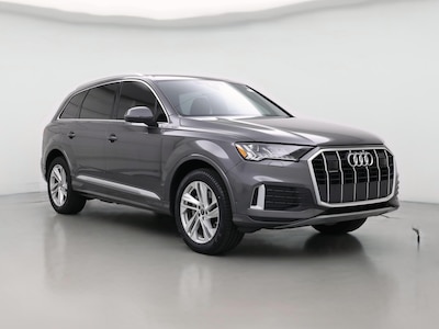 Gray 2024 Audi Q7 Premium Plus