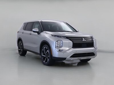 Silver 2022 Mitsubishi Outlander SE