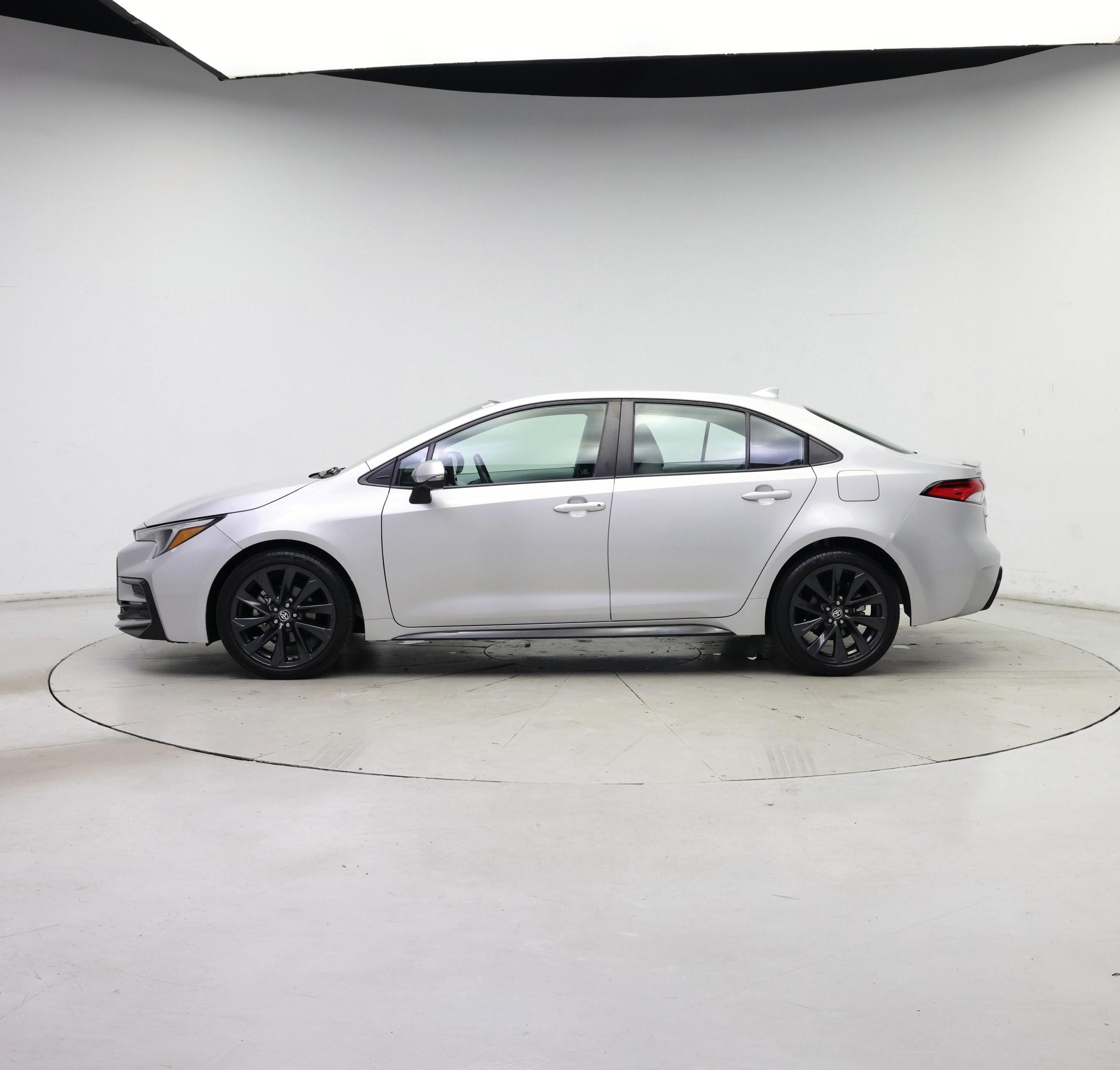 Thumbnail: 2023 Toyota Corolla - 3