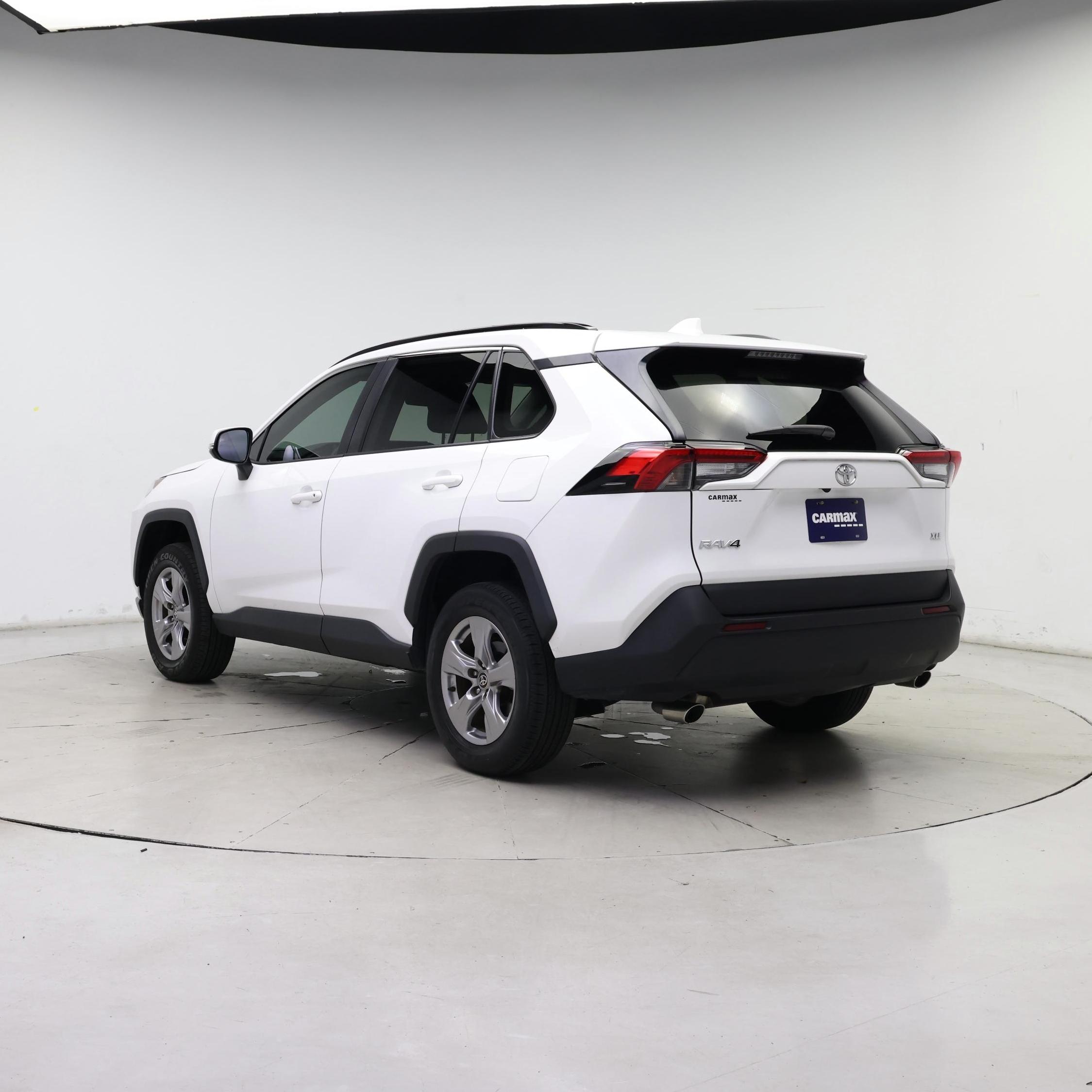 Thumbnail: 2022 Toyota RAV4 - 2