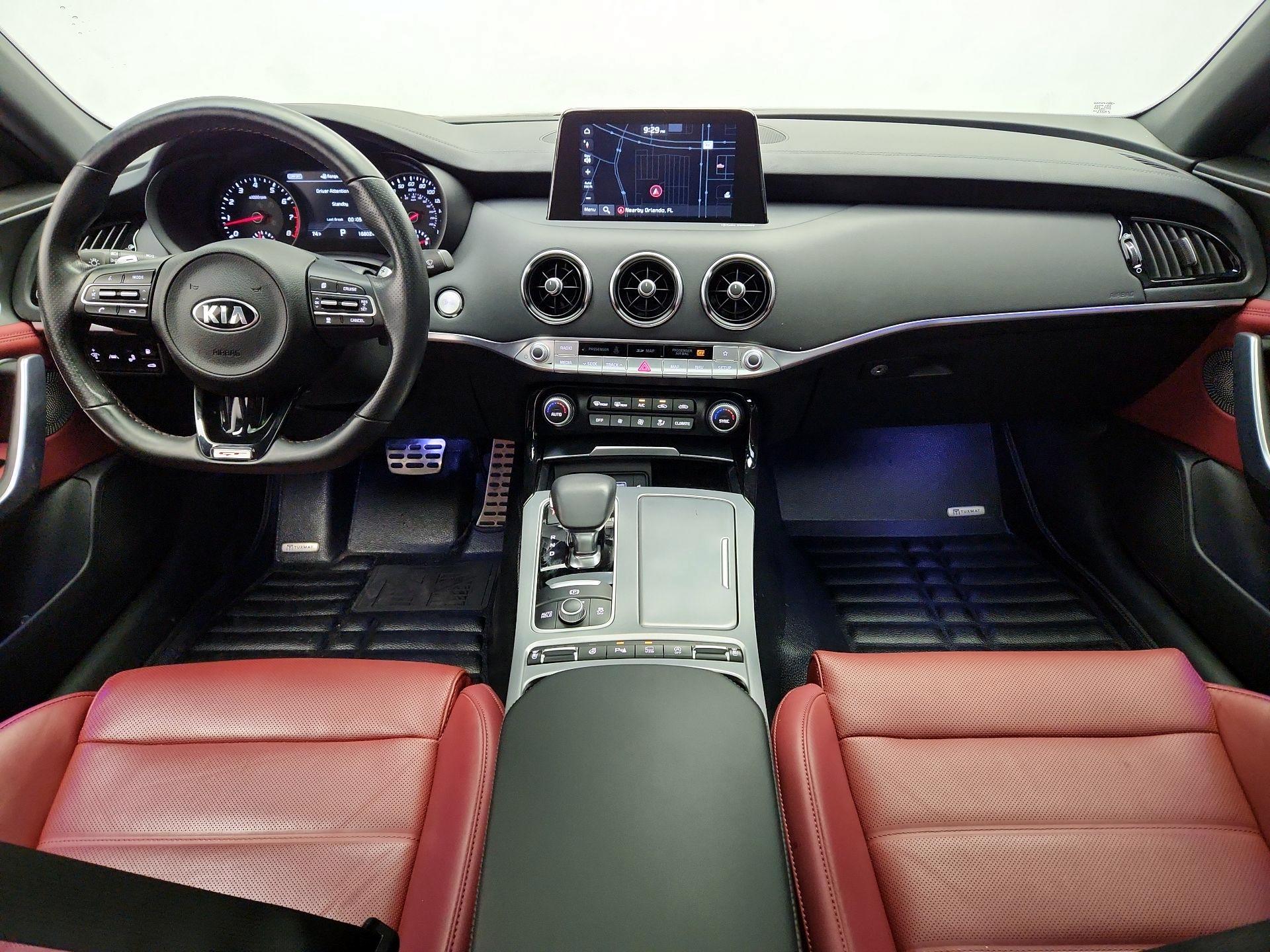 Thumbnail: 2019 Kia Stinger - 9