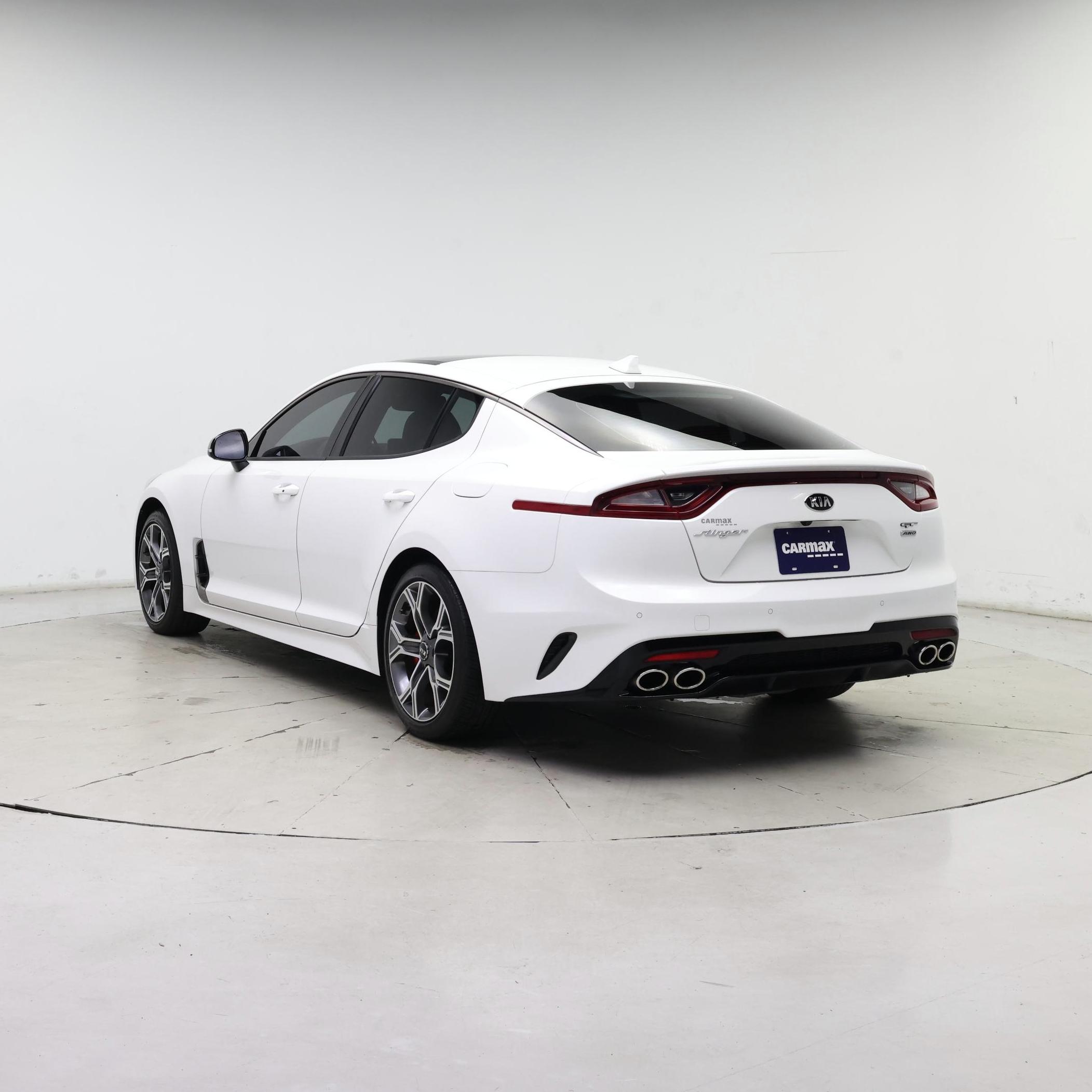 Thumbnail: 2019 Kia Stinger - 2