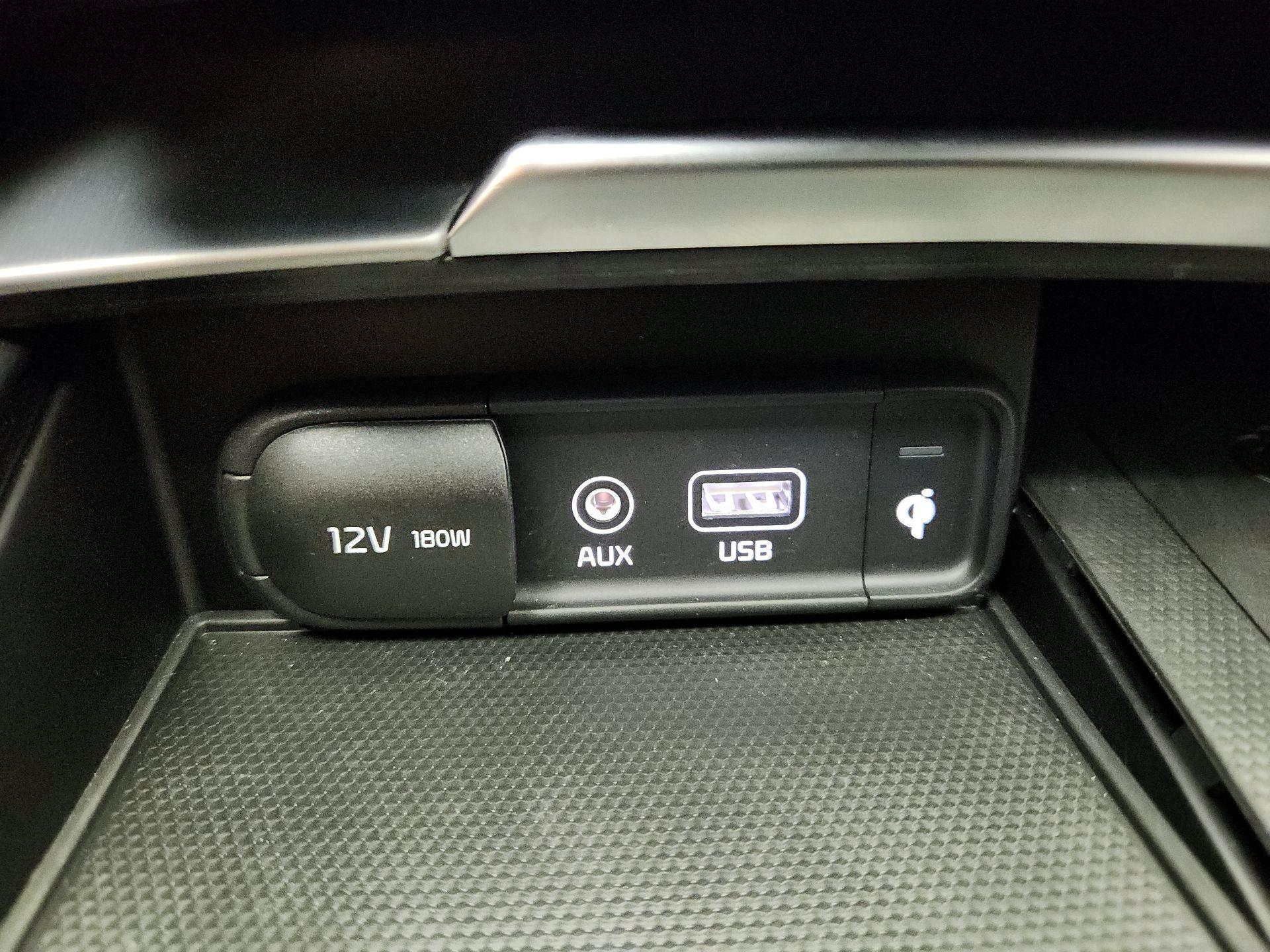 Thumbnail: 2019 Kia Stinger - 19