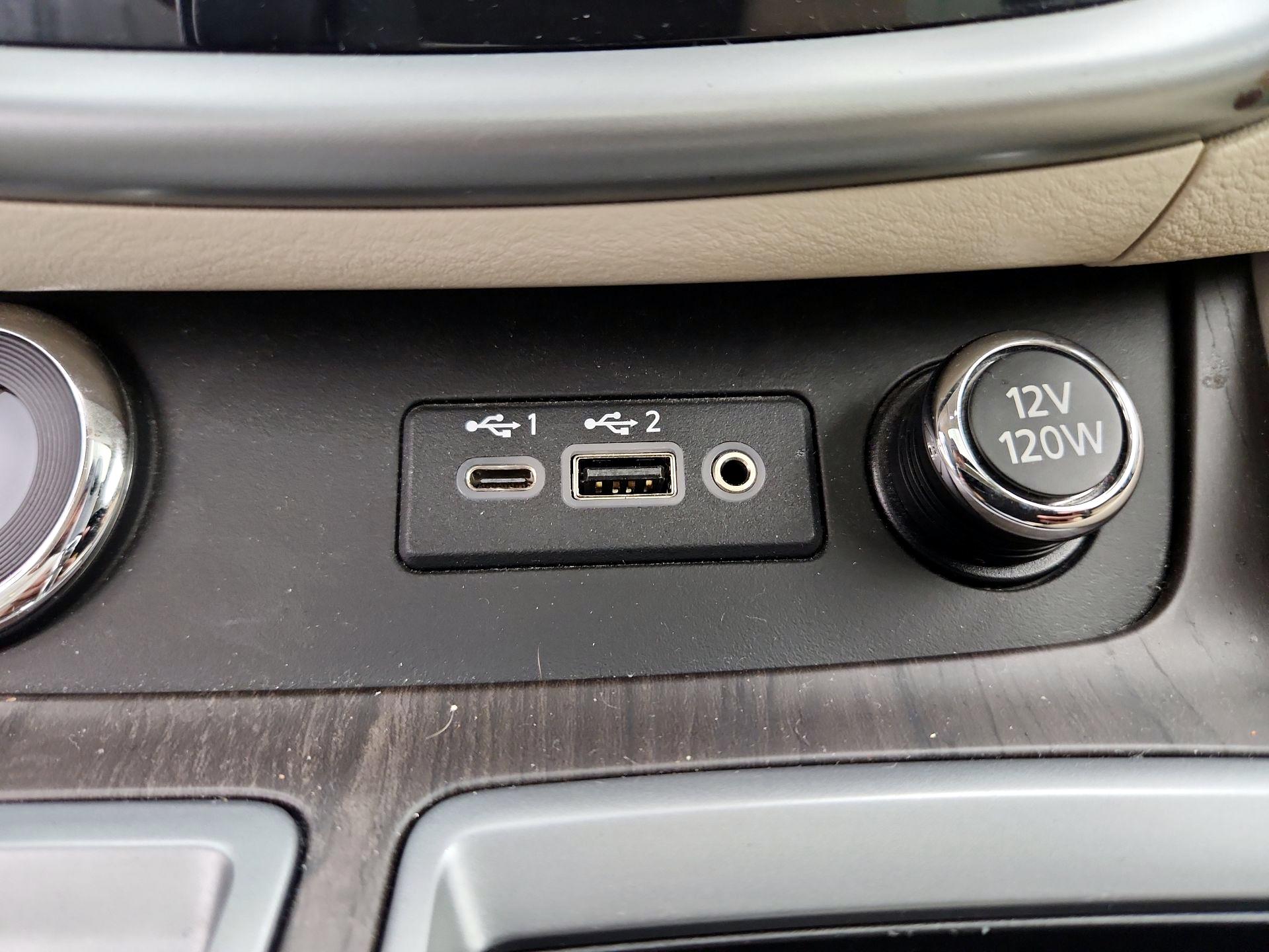 Thumbnail: 2020 Nissan Murano - 19