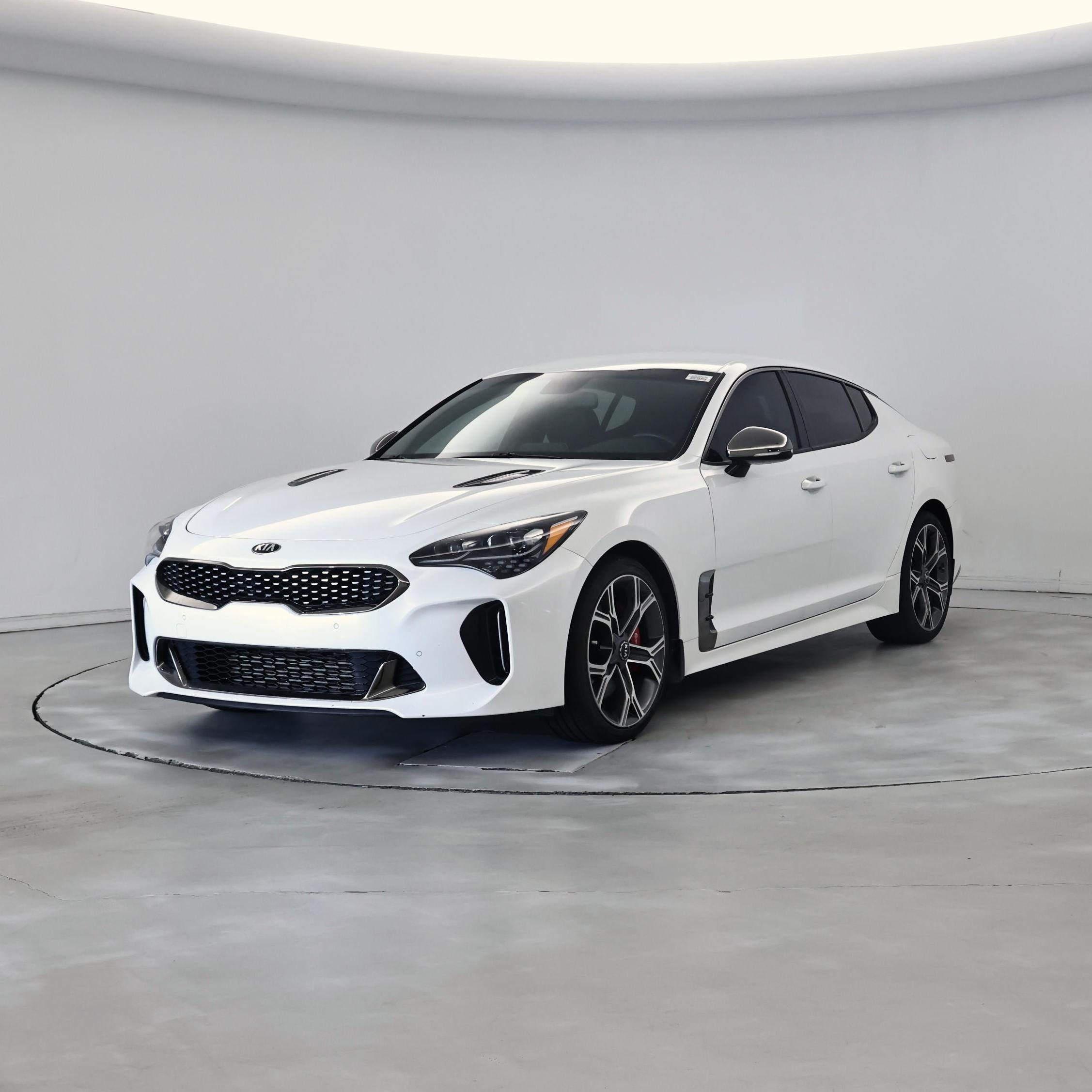 Thumbnail: 2019 Kia Stinger - 4