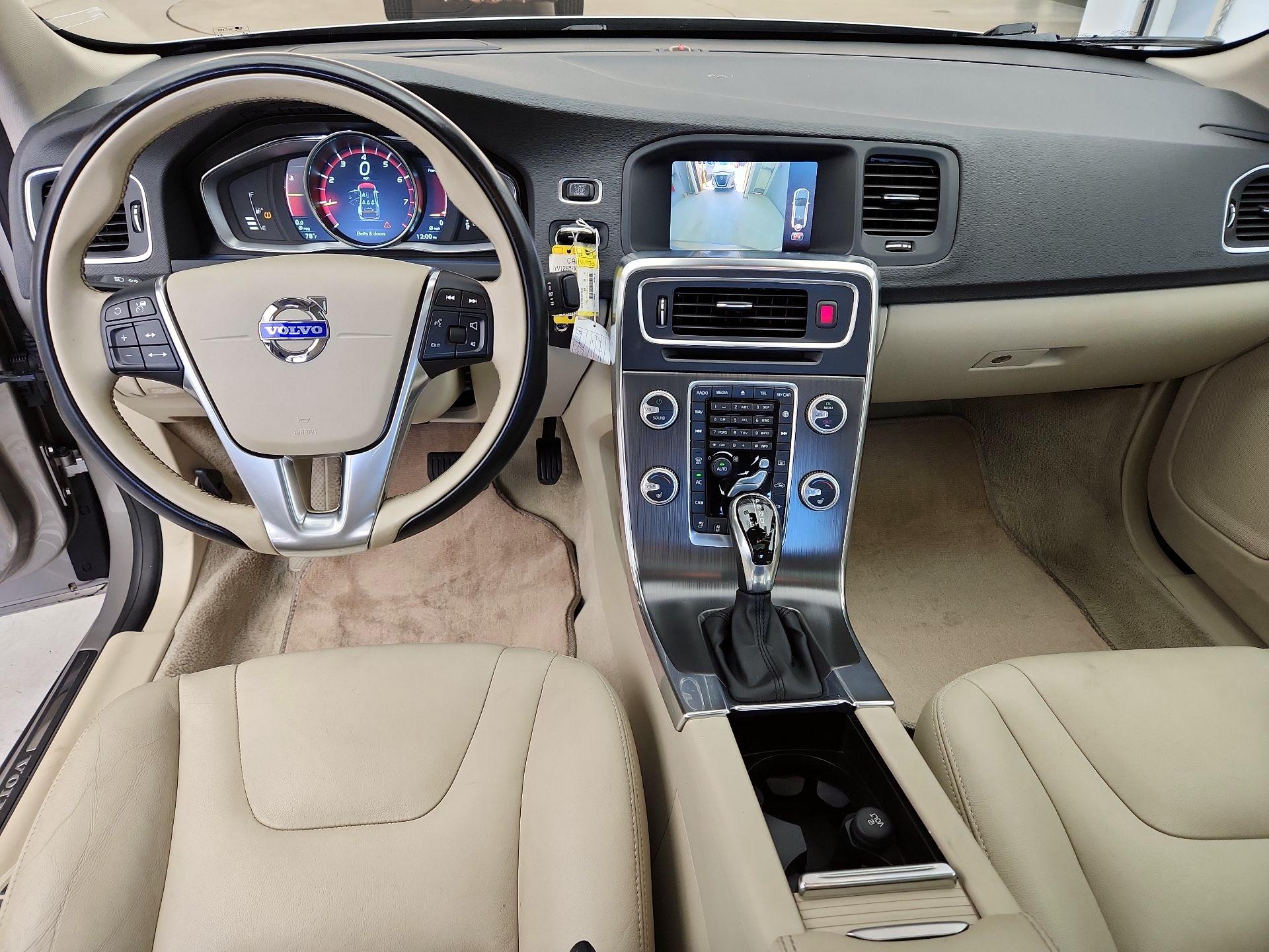 Thumbnail: 2015 Volvo S60 - 9