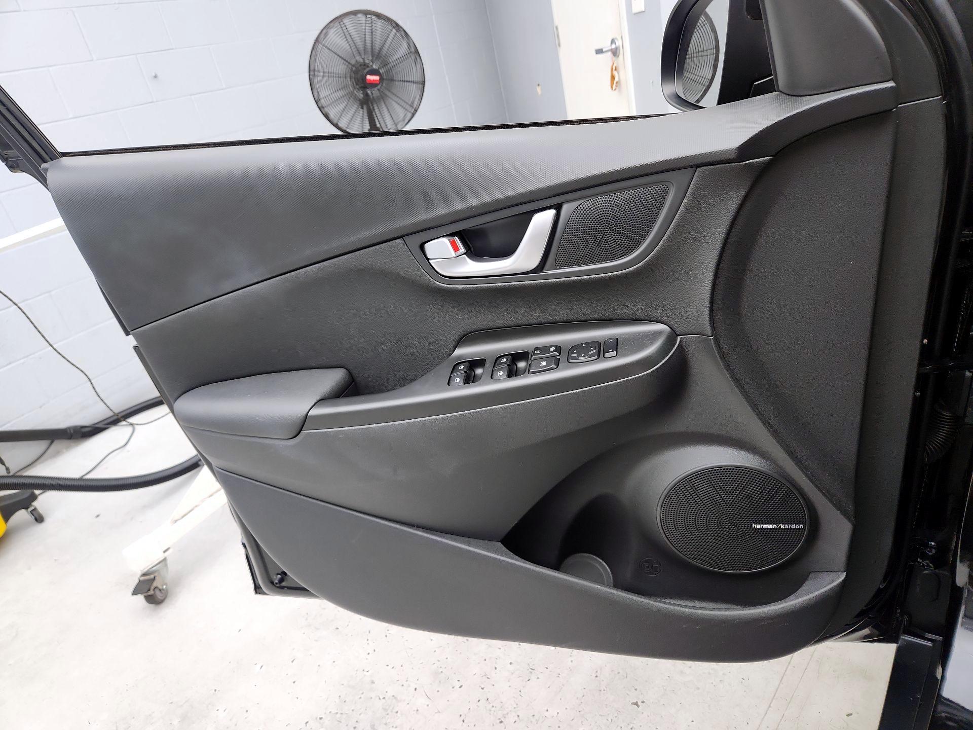 Thumbnail: 2023 Hyundai Kona - 12