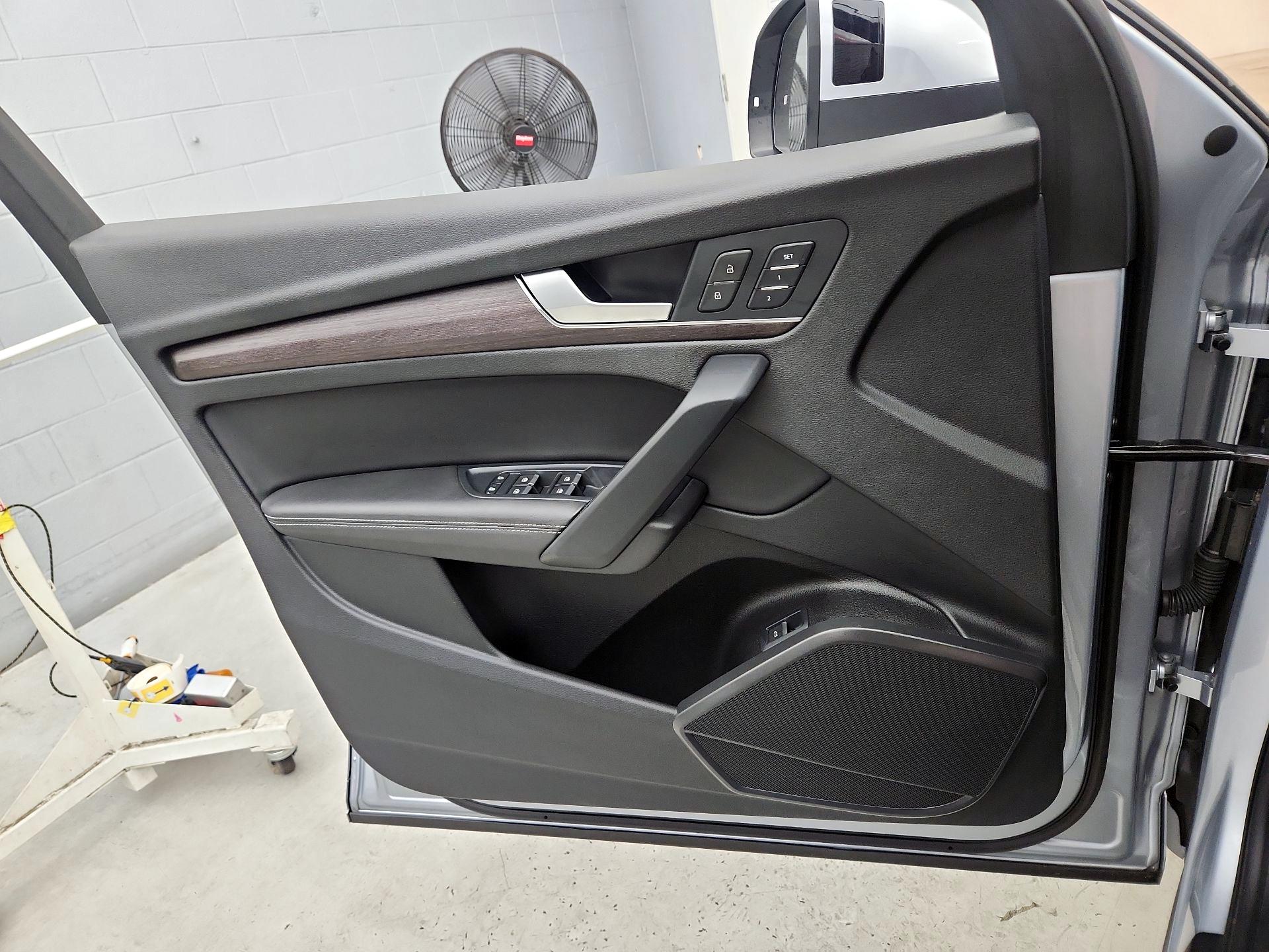 Thumbnail: 2021 Audi Q5 - 12