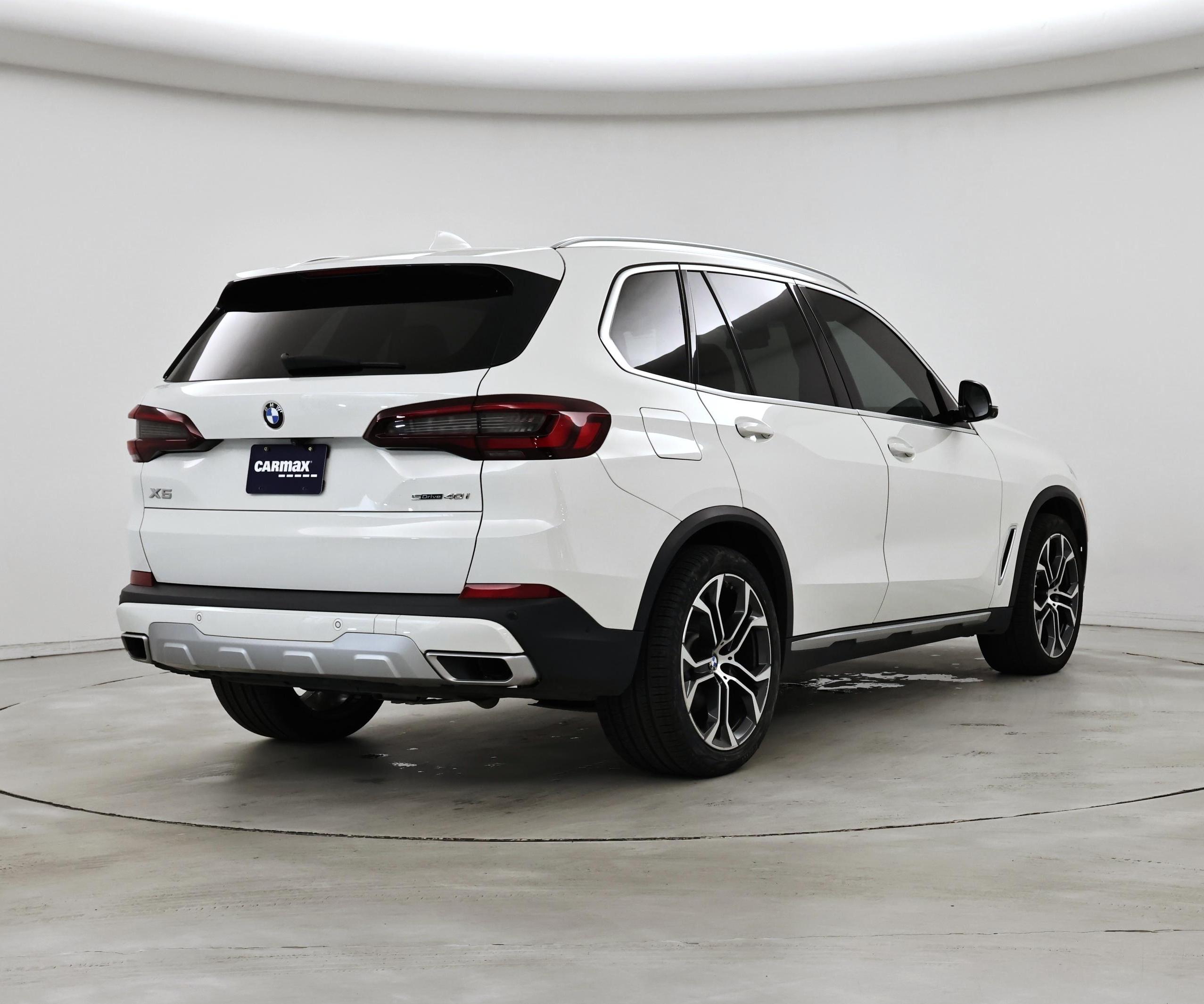 Thumbnail: 2022 BMW X5 - 8