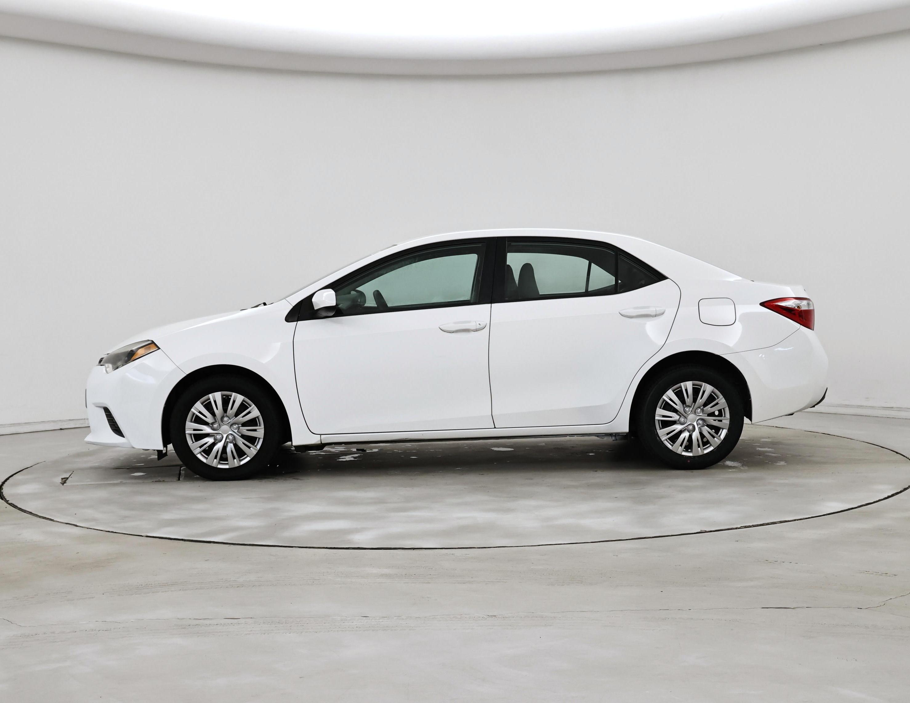 Thumbnail: 2016 Toyota Corolla - 3