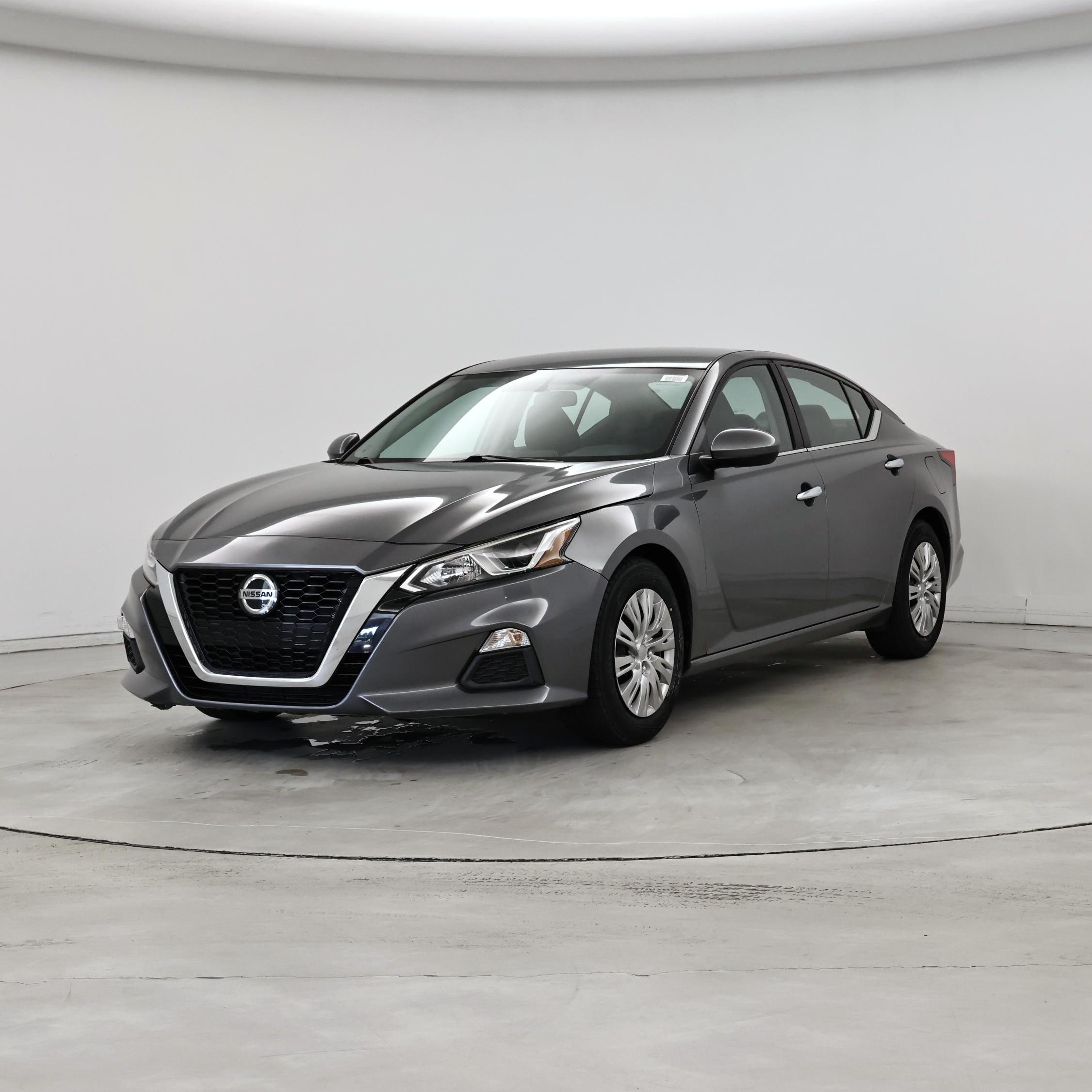 Thumbnail: 2020 Nissan Altima - 4
