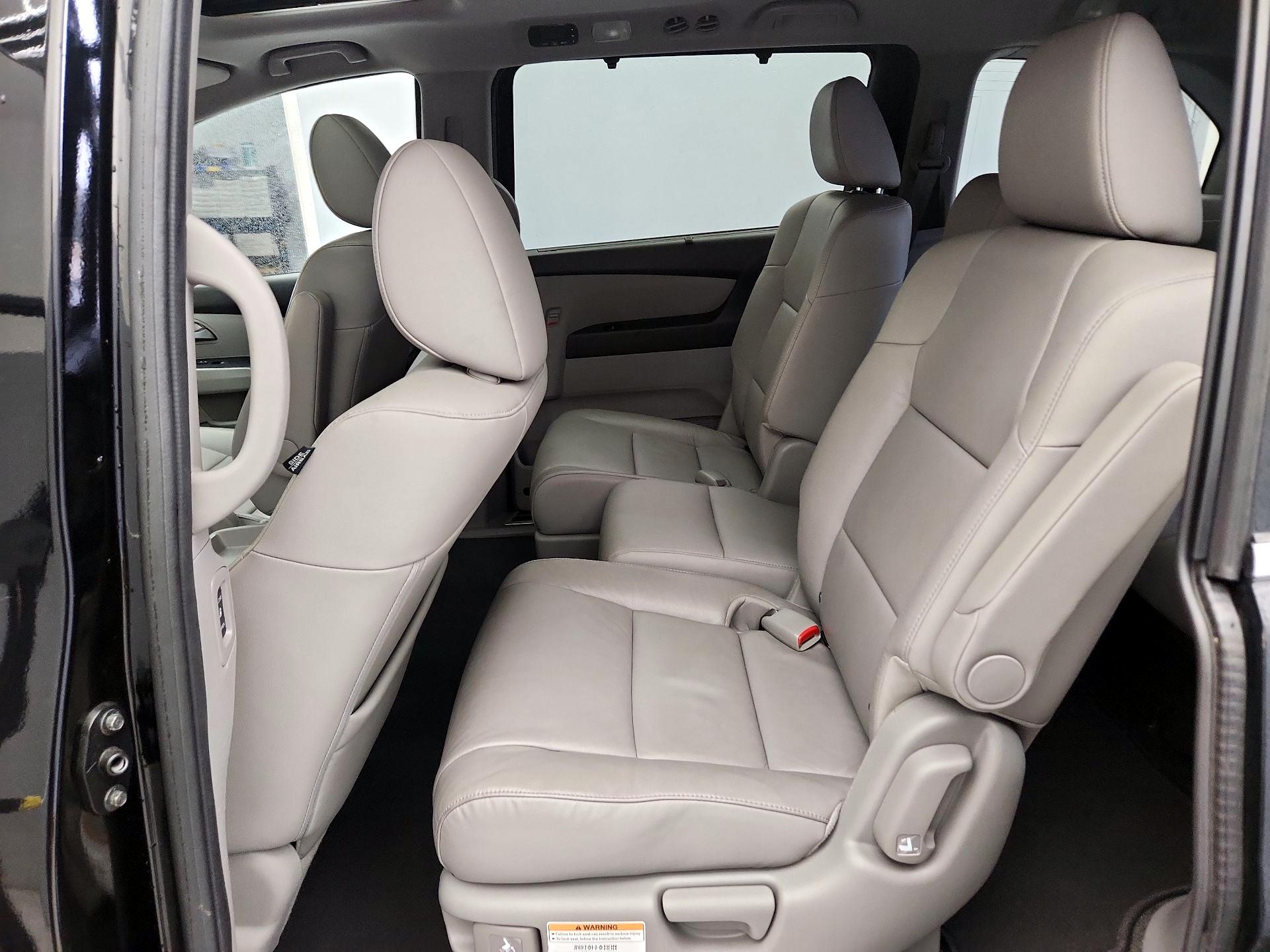 Thumbnail: 2013 Honda Odyssey - 20