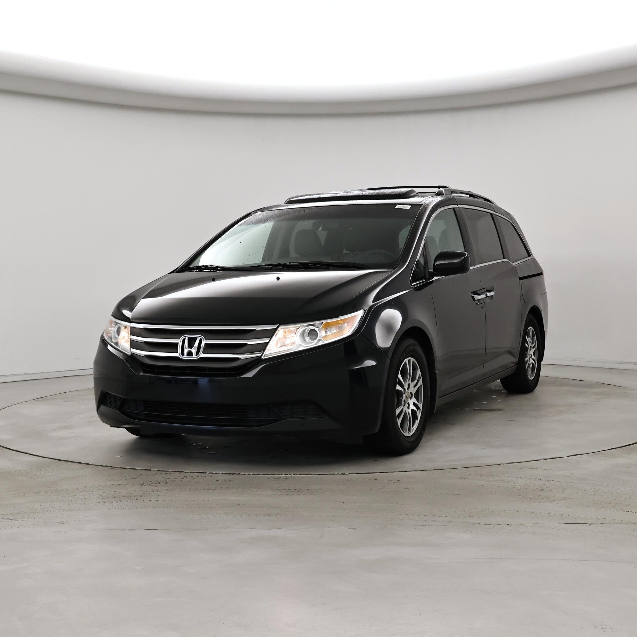 Thumbnail: 2013 Honda Odyssey - 4