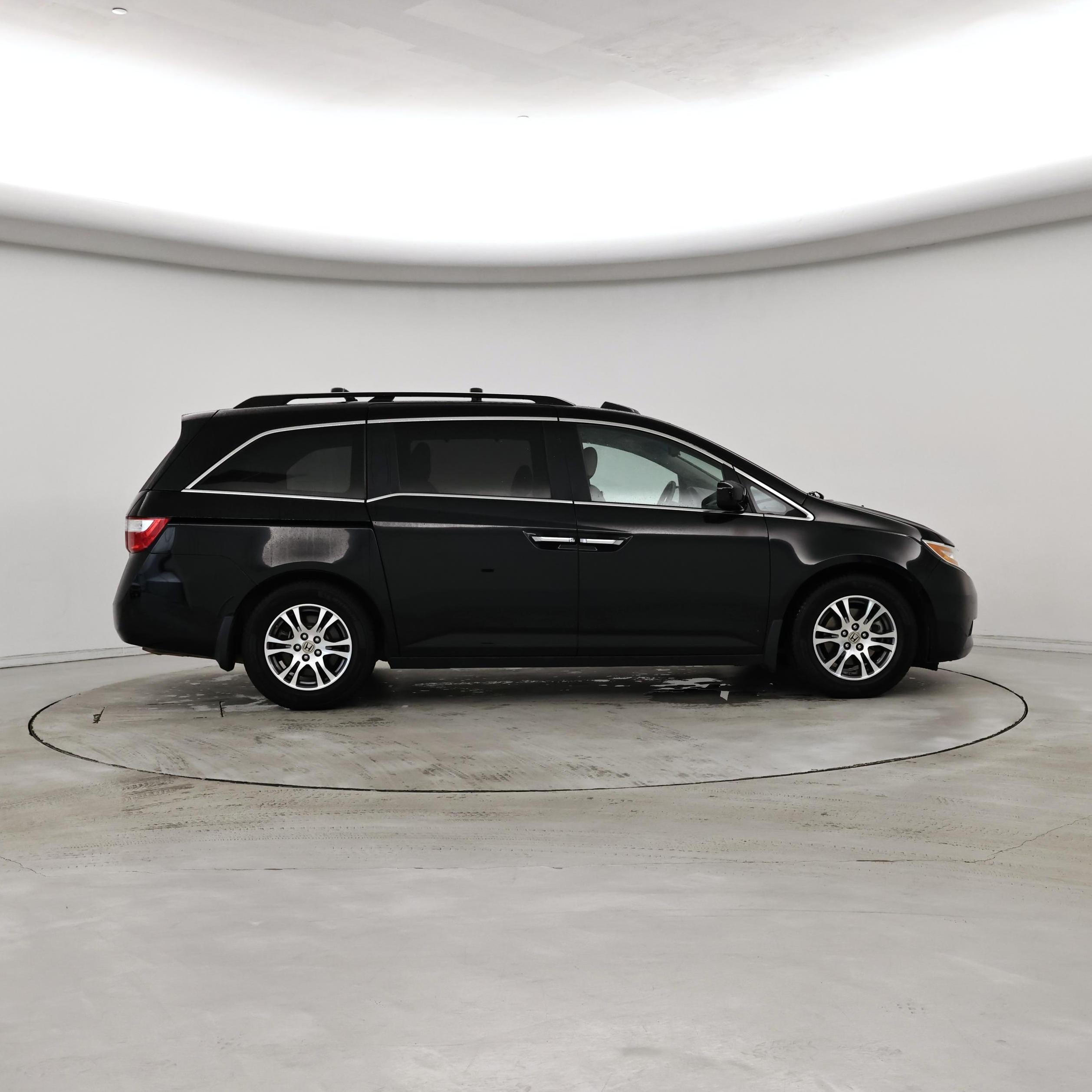 Thumbnail: 2013 Honda Odyssey - 7