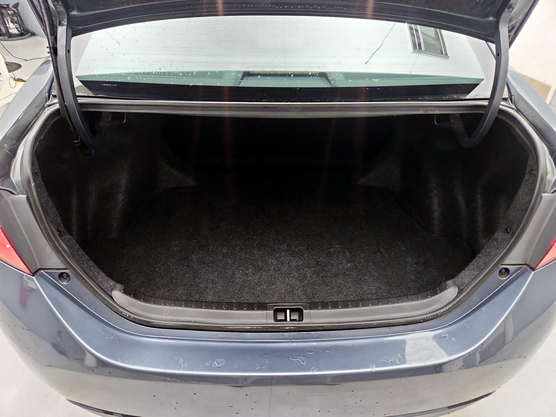 Thumbnail: 2014 Toyota Corolla - 20