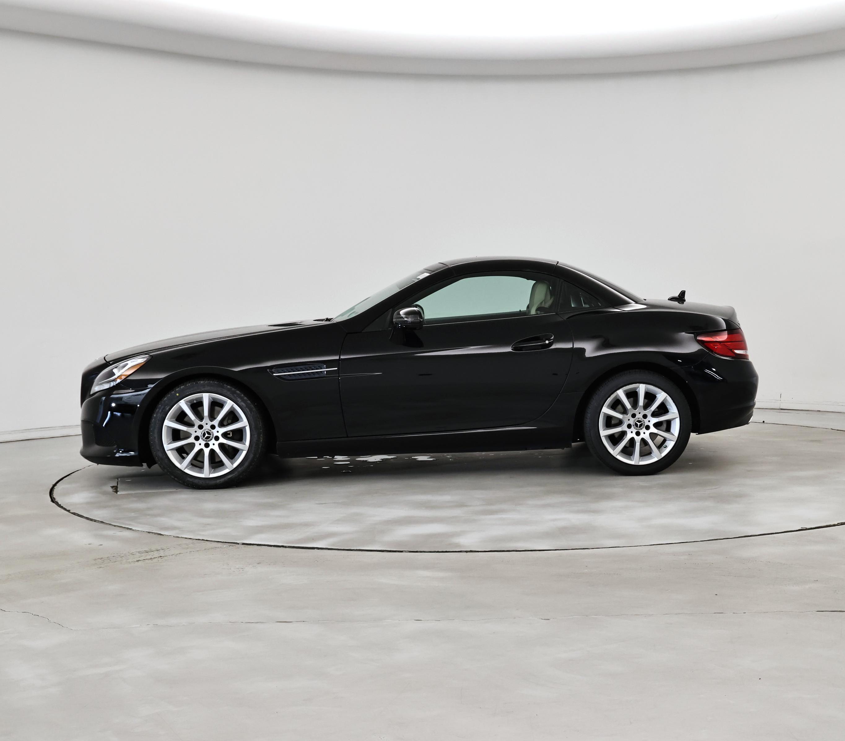Thumbnail: 2019 Mercedes-Benz SLC - 3