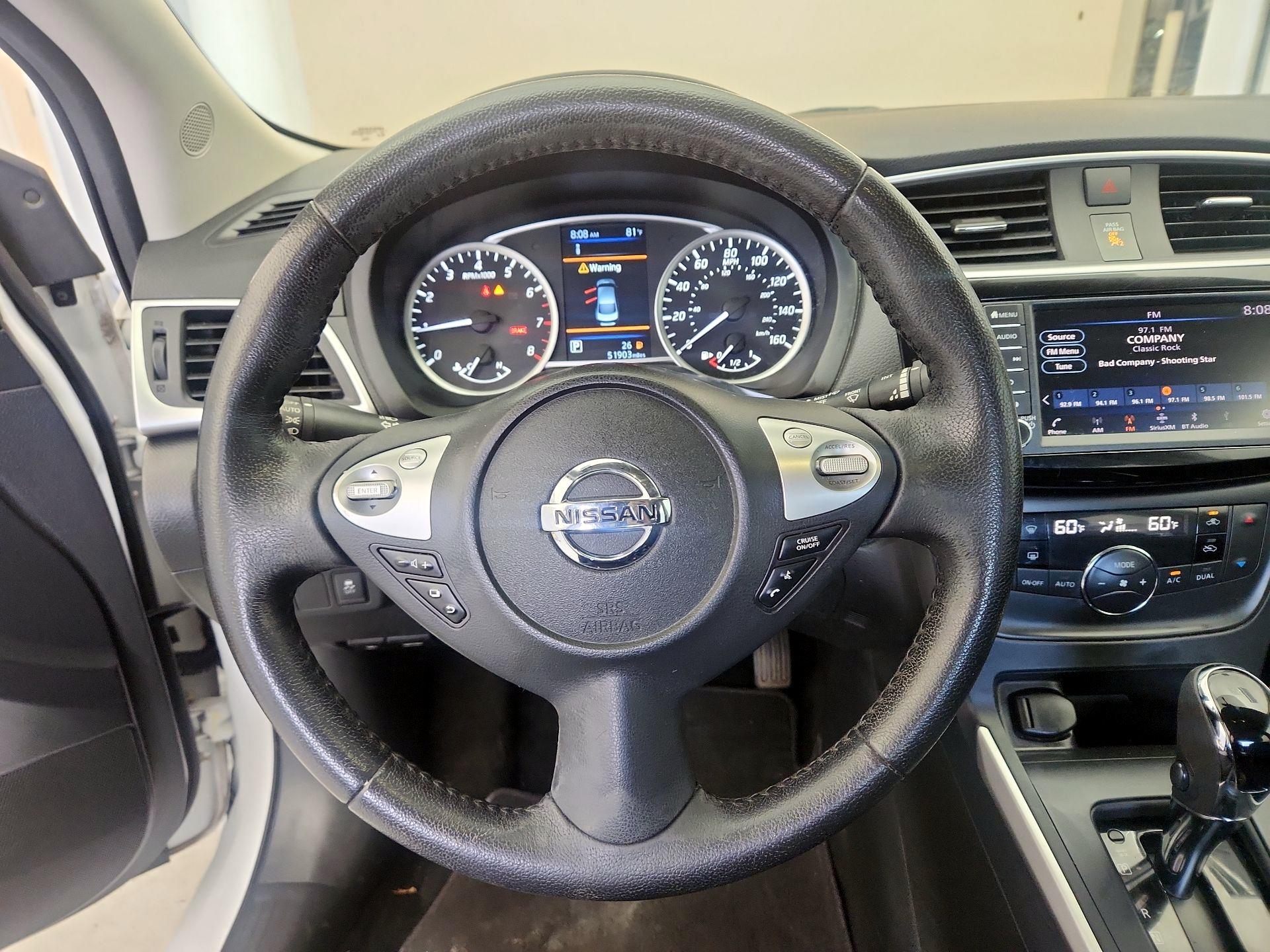 Thumbnail: 2019 Nissan Sentra - 10