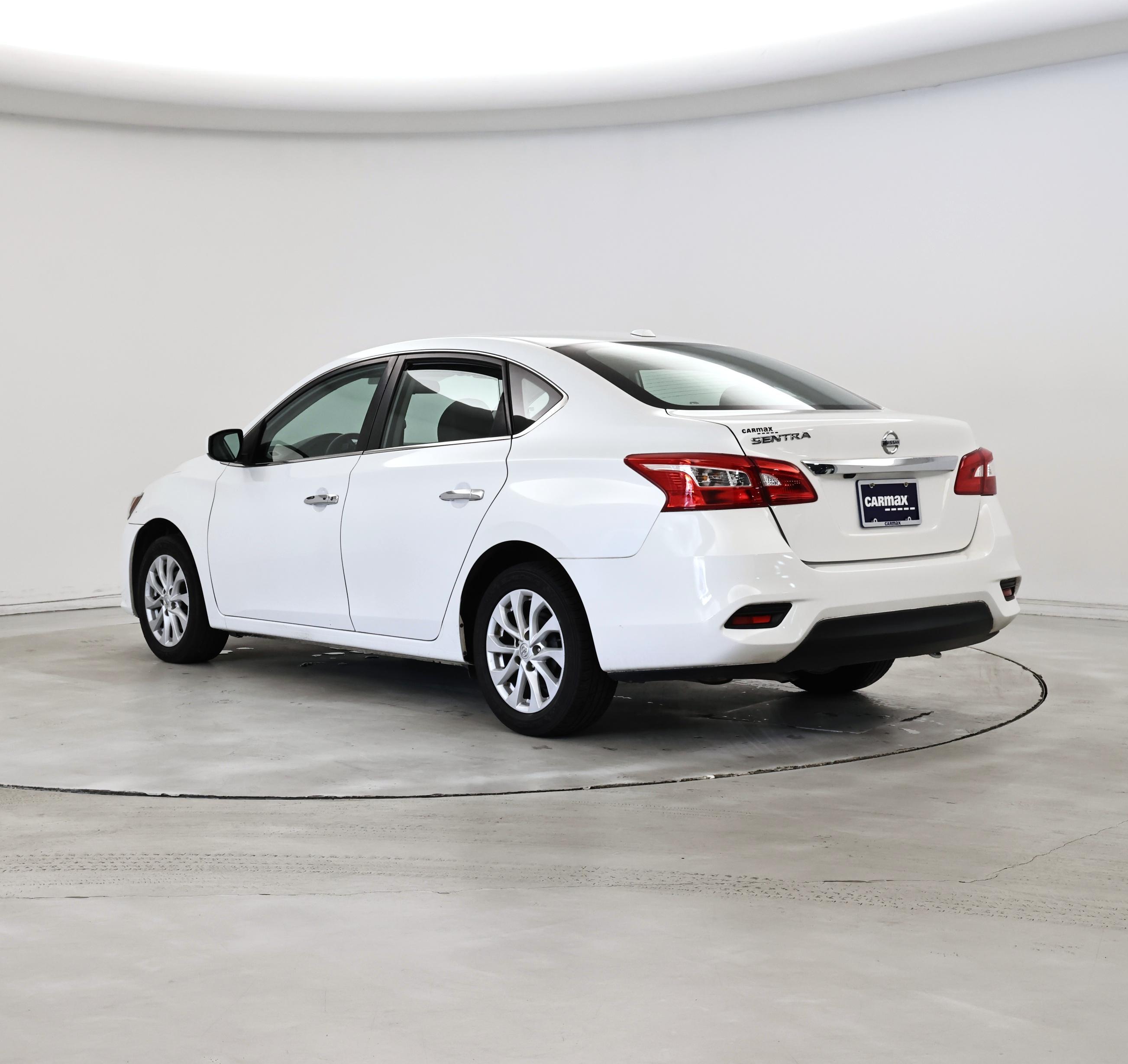 Thumbnail: 2019 Nissan Sentra - 2
