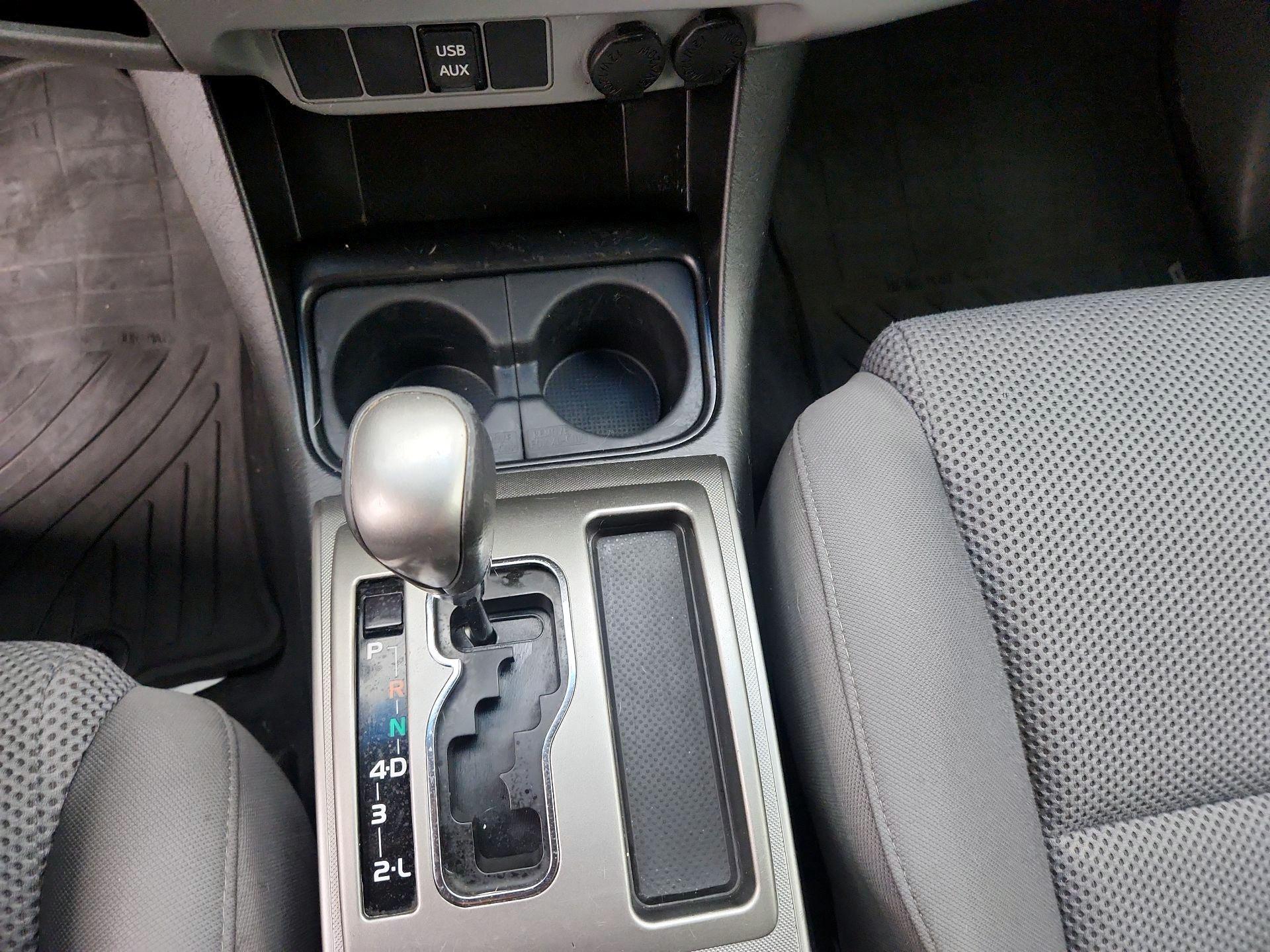 Thumbnail: 2015 Toyota Tacoma - 17
