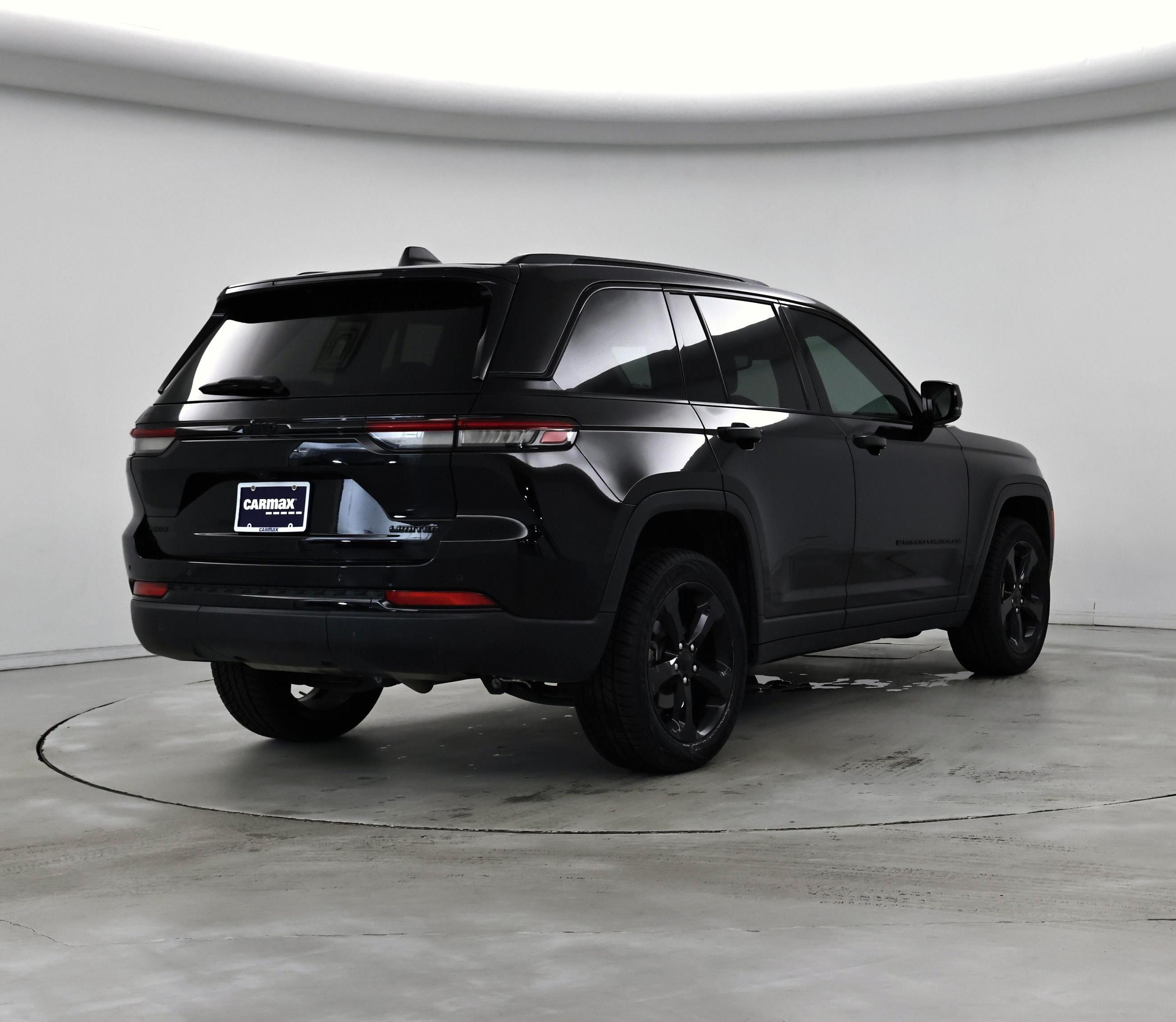 Thumbnail: 2023 Jeep Grand Cherokee - 8