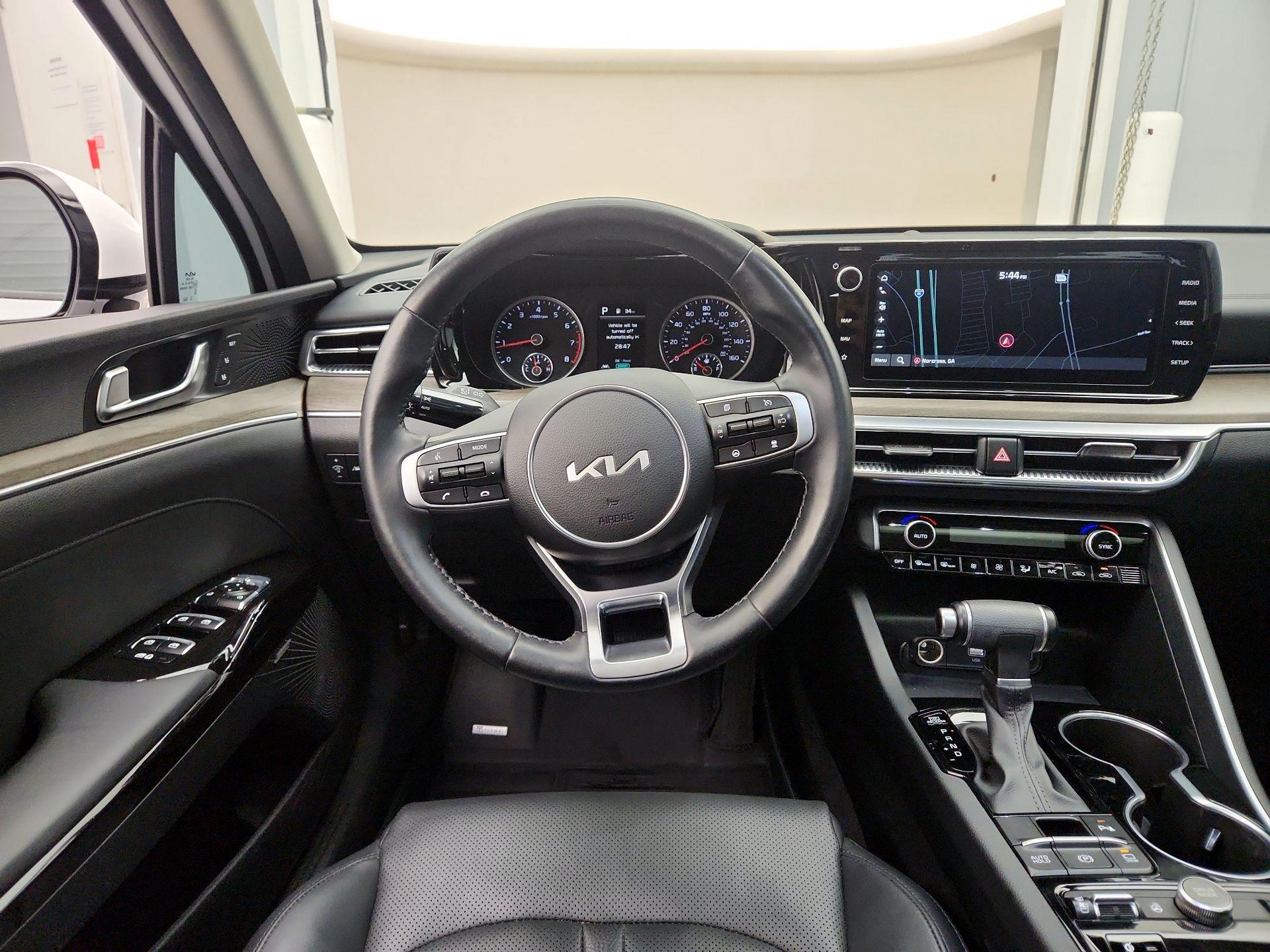 Thumbnail: 2023 Kia K5 - 10