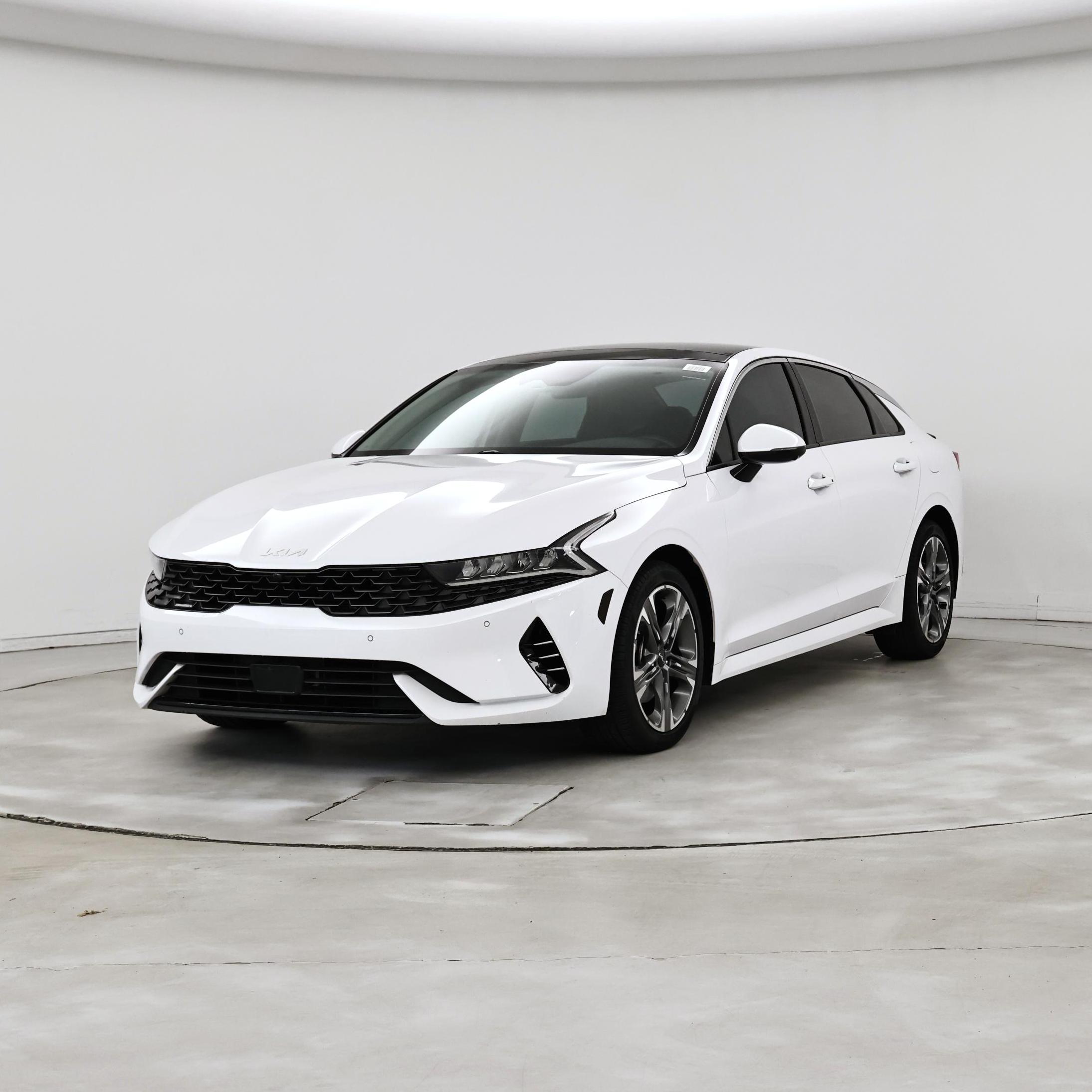 Thumbnail: 2023 Kia K5 - 4