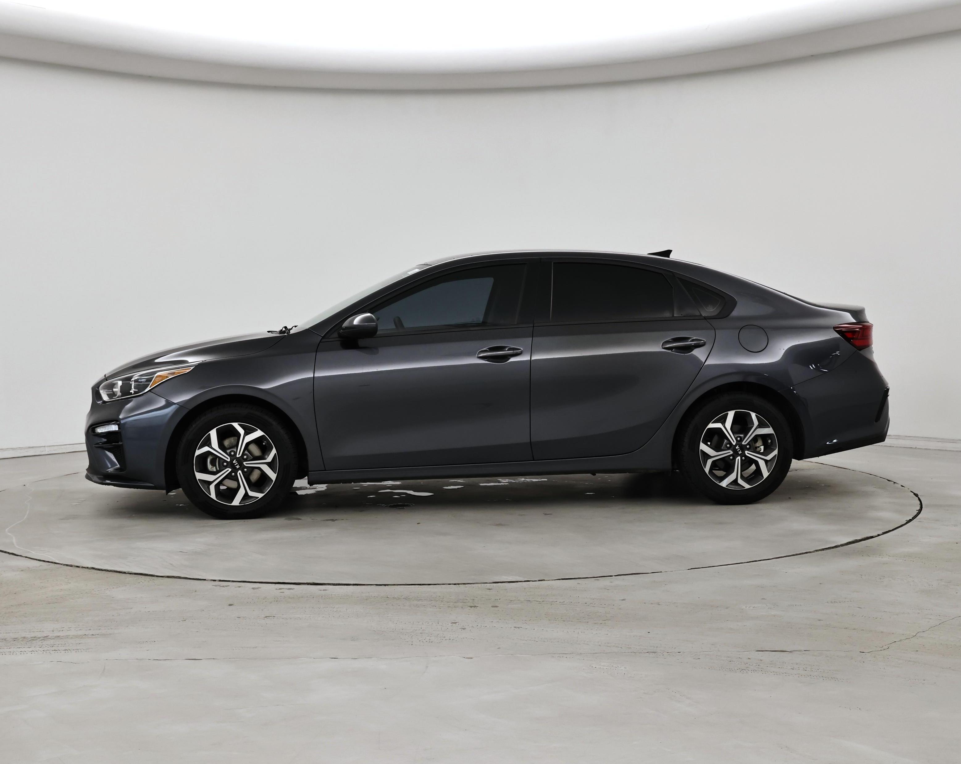 Thumbnail: 2021 Kia Forte - 3