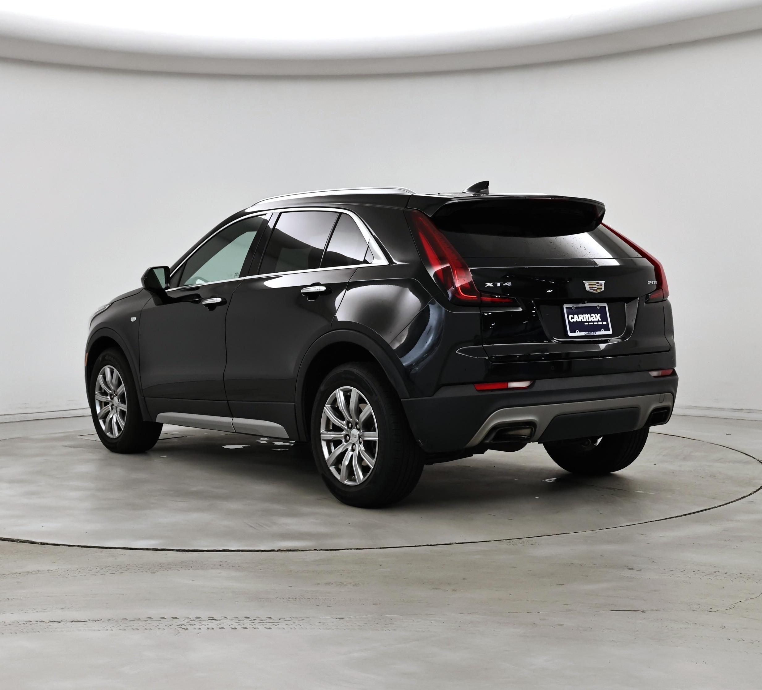 Thumbnail: 2019 Cadillac XT4 - 2