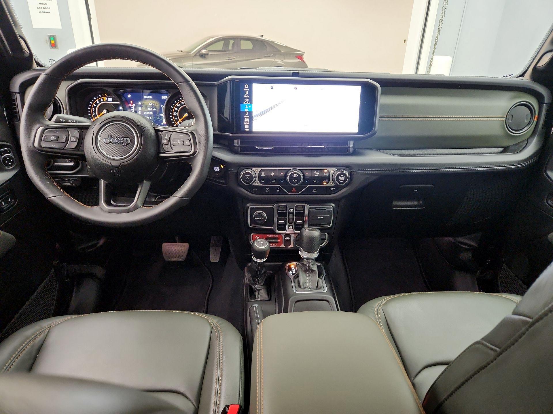 Thumbnail: 2024 Jeep Gladiator - 9