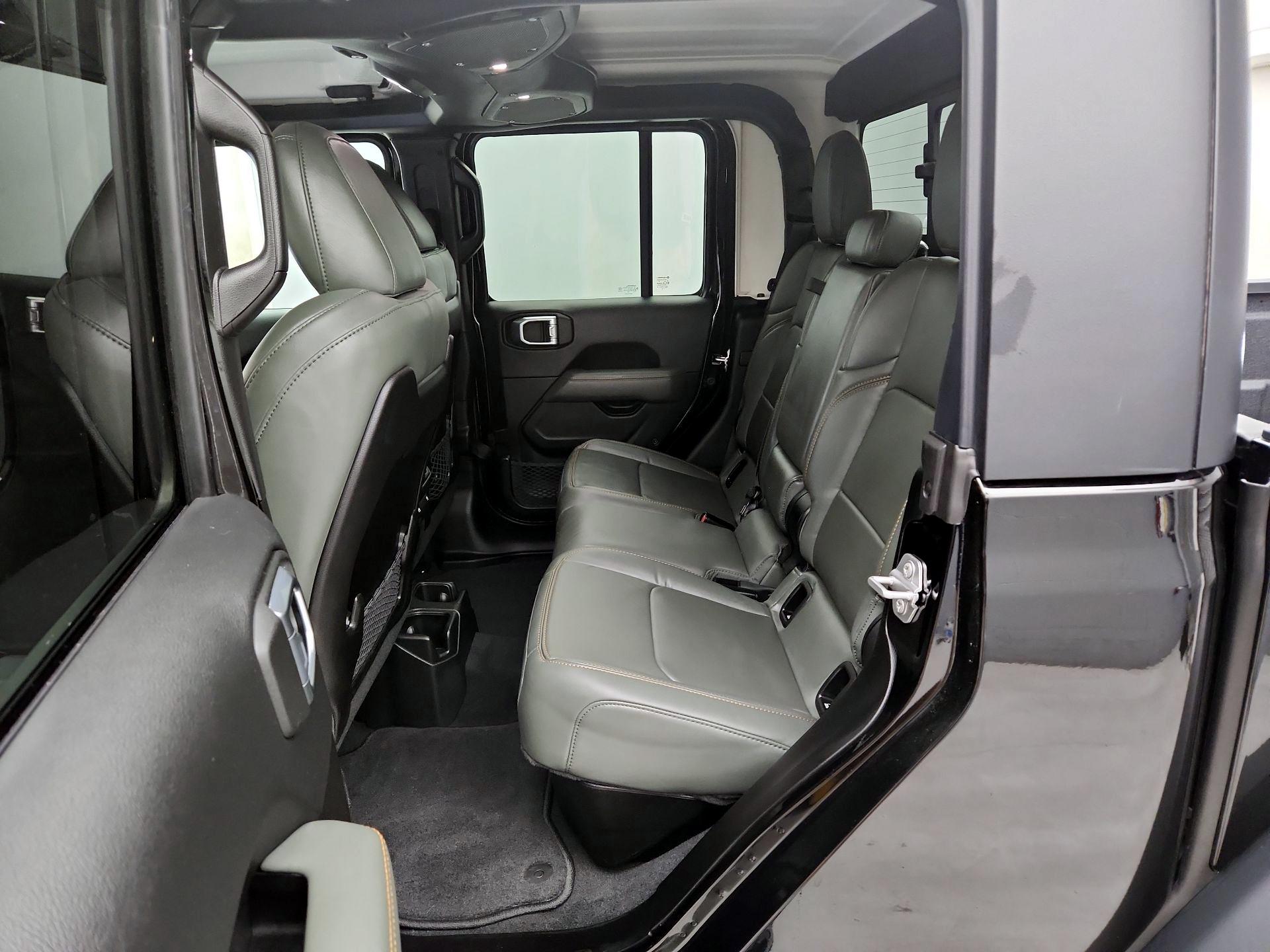 Thumbnail: 2024 Jeep Gladiator - 20