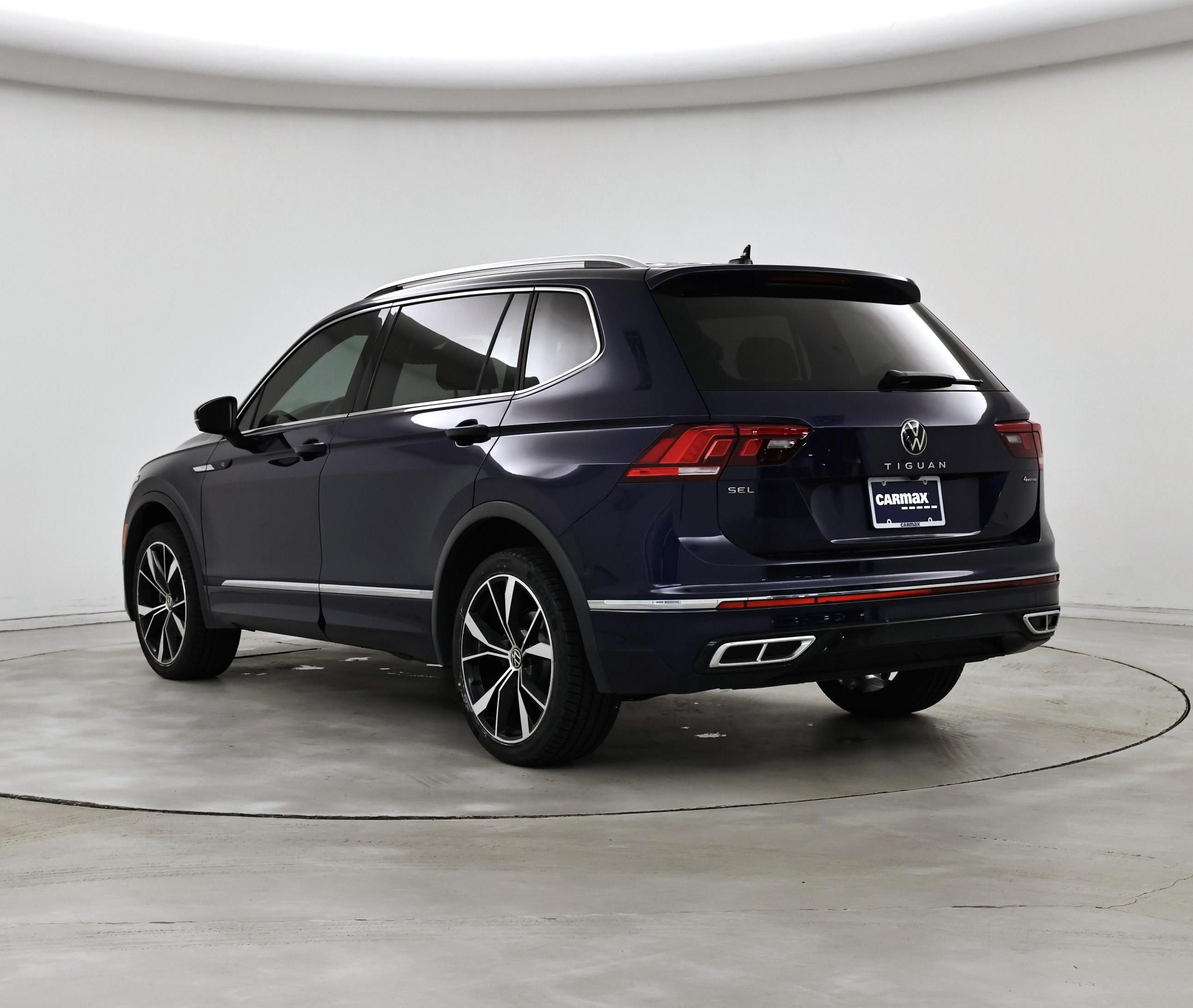 Thumbnail: 2022 Volkswagen Tiguan - 2