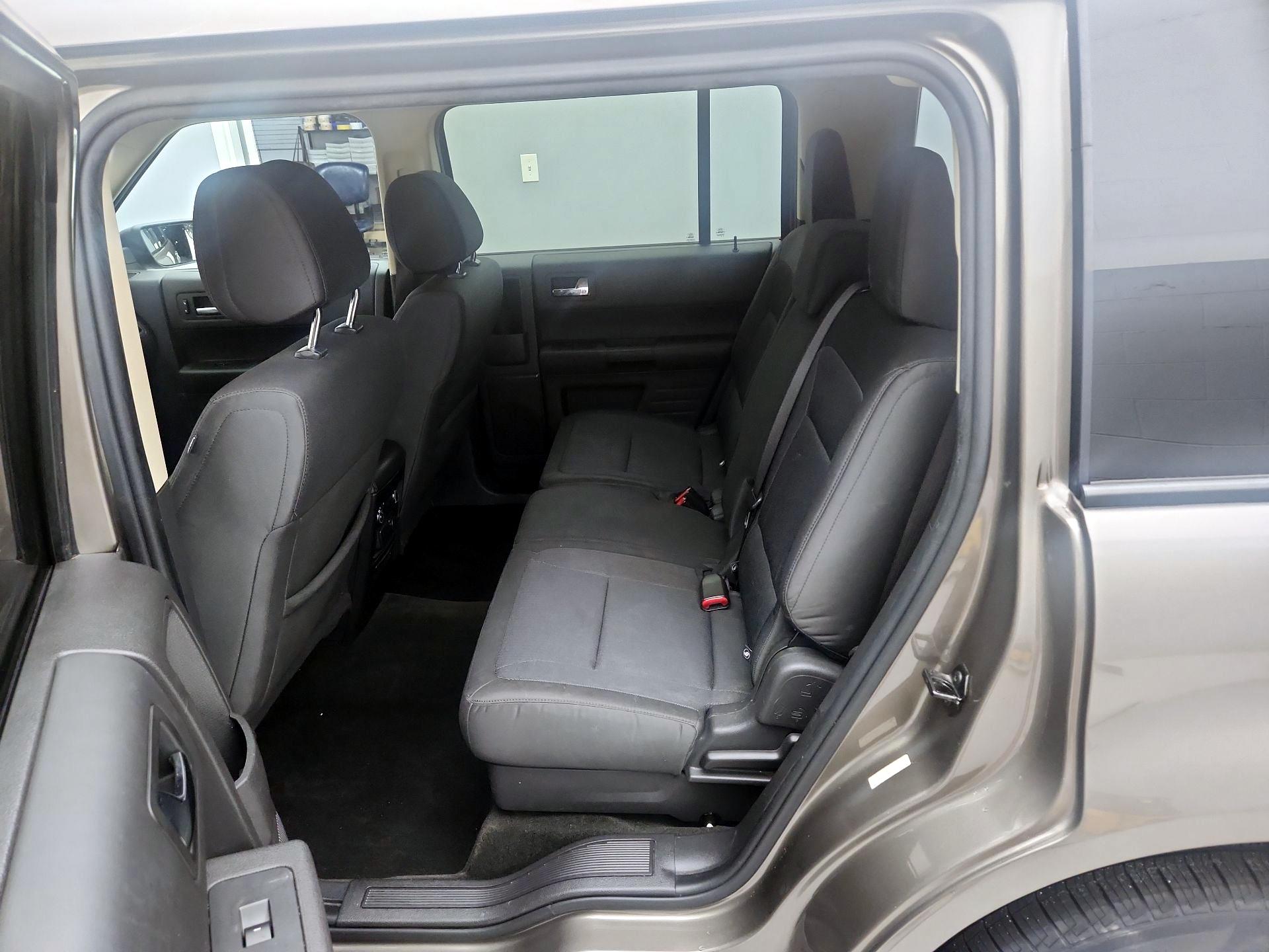 Thumbnail: 2013 Ford Flex - 18