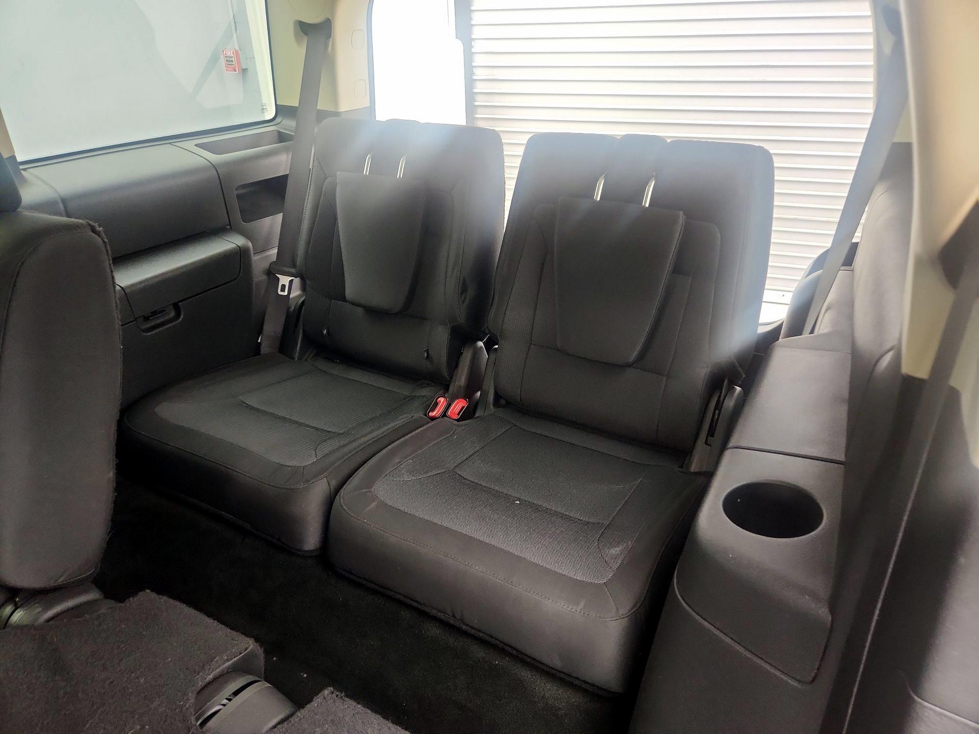 Thumbnail: 2013 Ford Flex - 19