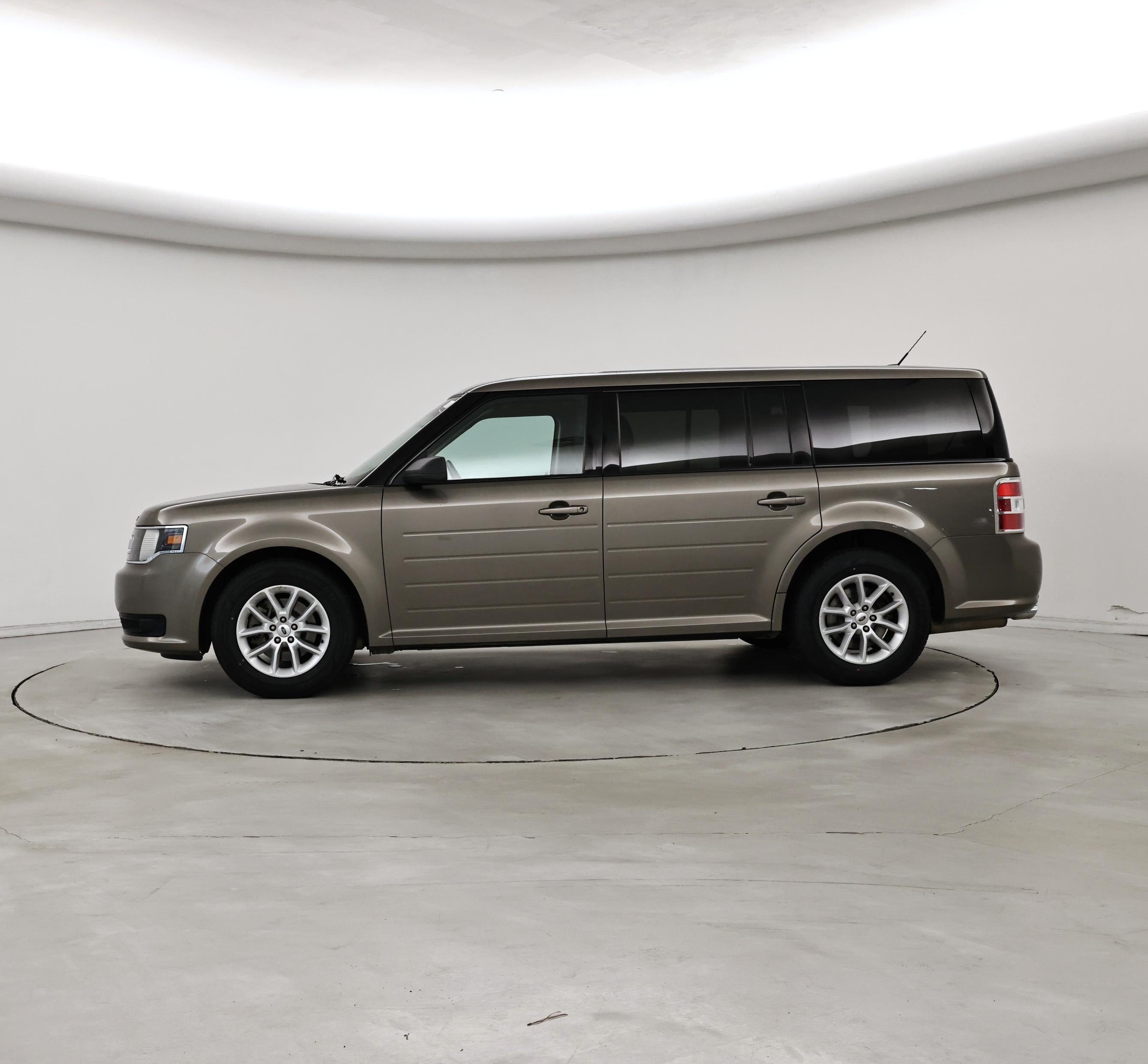 Thumbnail: 2013 Ford Flex - 3