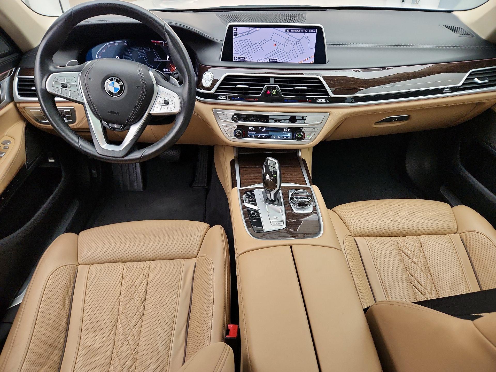 Thumbnail: 2022 BMW 7 Series - 9