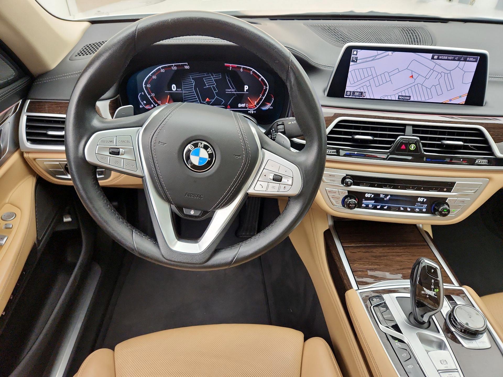 Thumbnail: 2022 BMW 7 Series - 10
