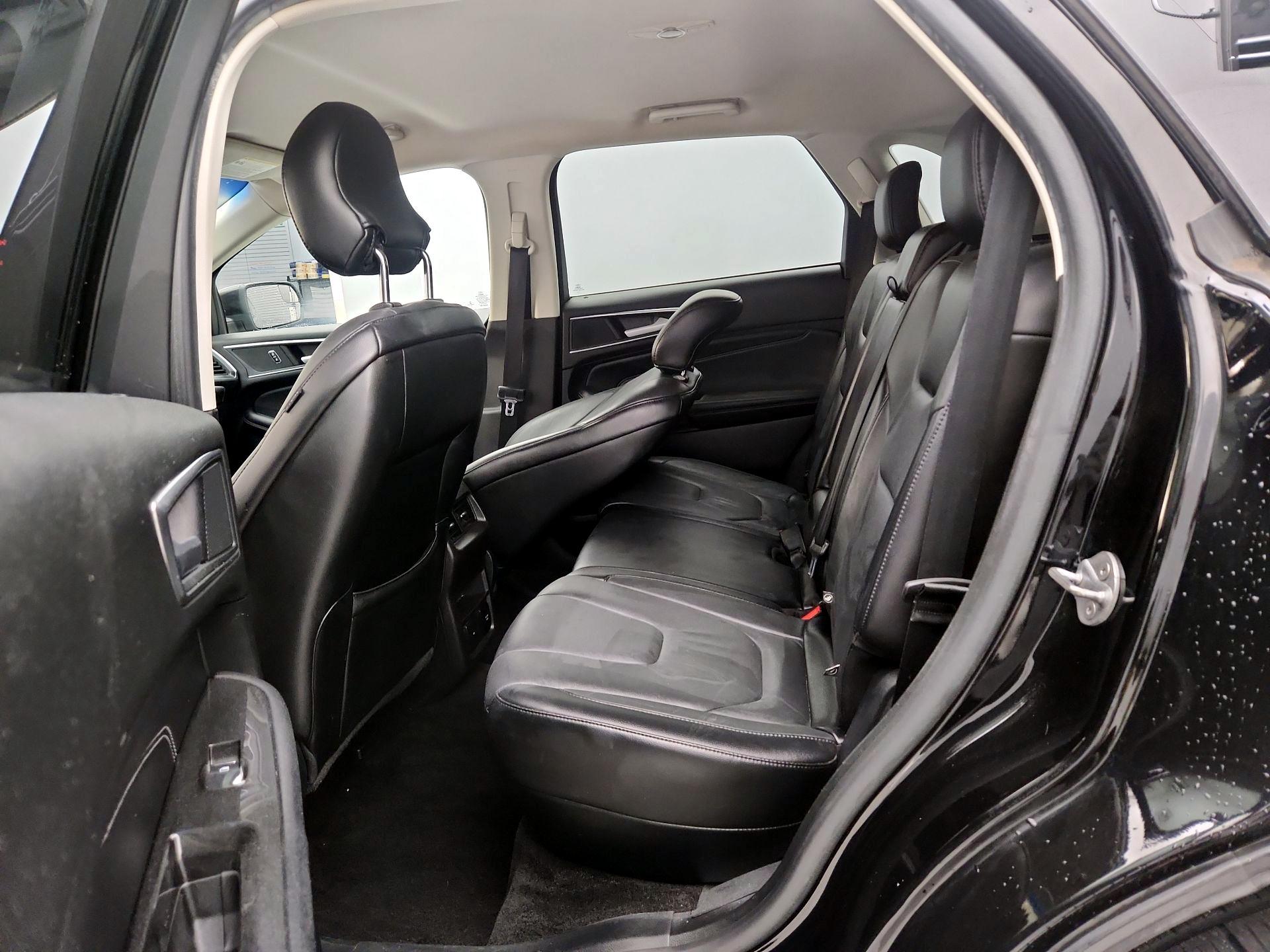Thumbnail: 2018 Ford Edge - 20