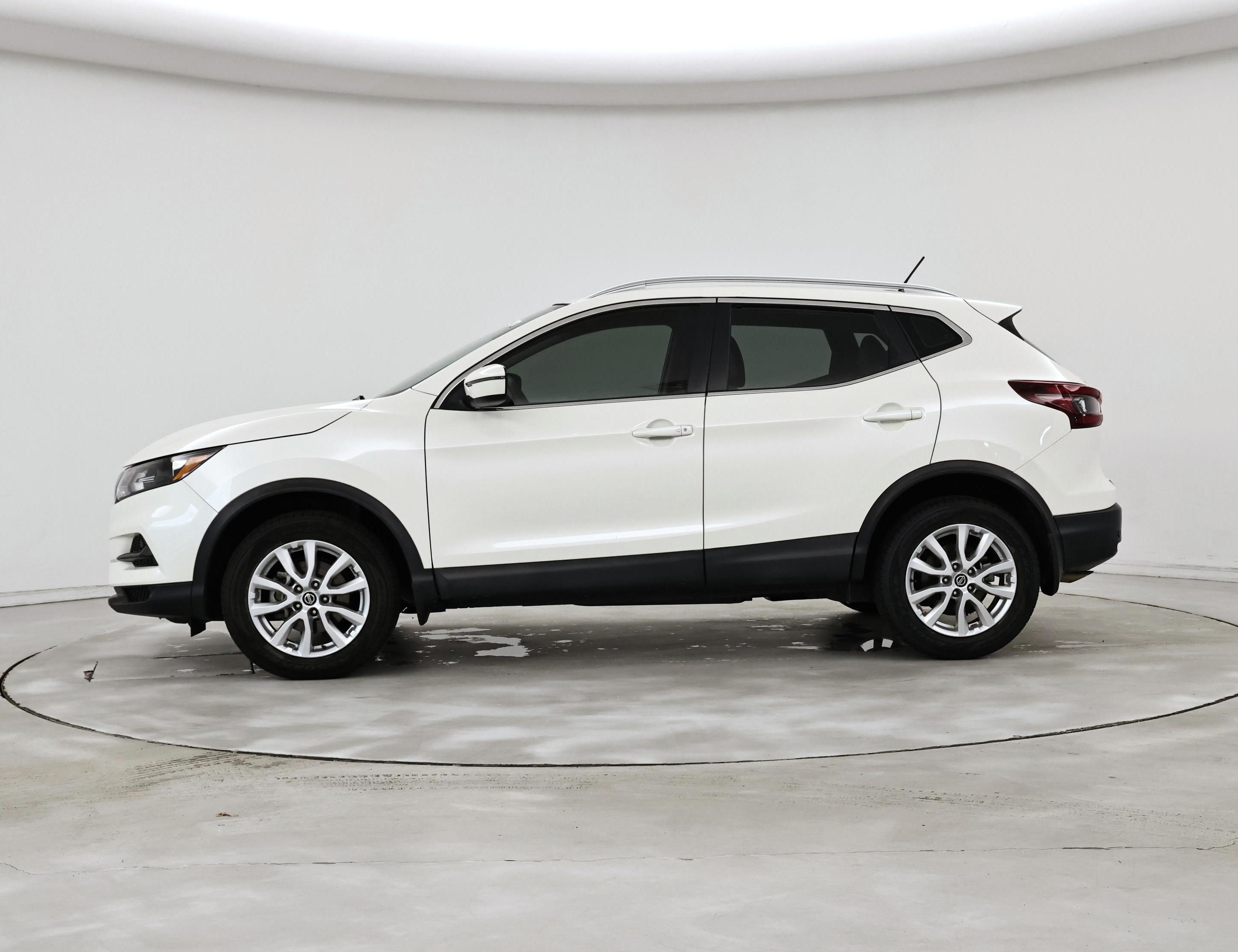 Thumbnail: 2020 Nissan Rogue - 3
