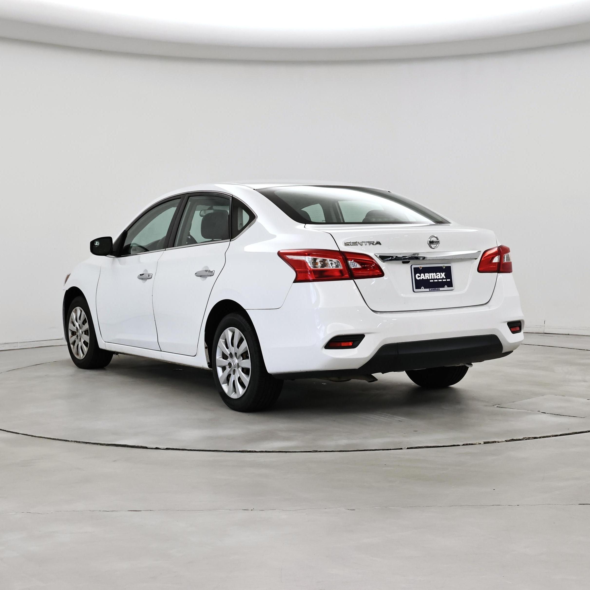 Thumbnail: 2019 Nissan Sentra - 2