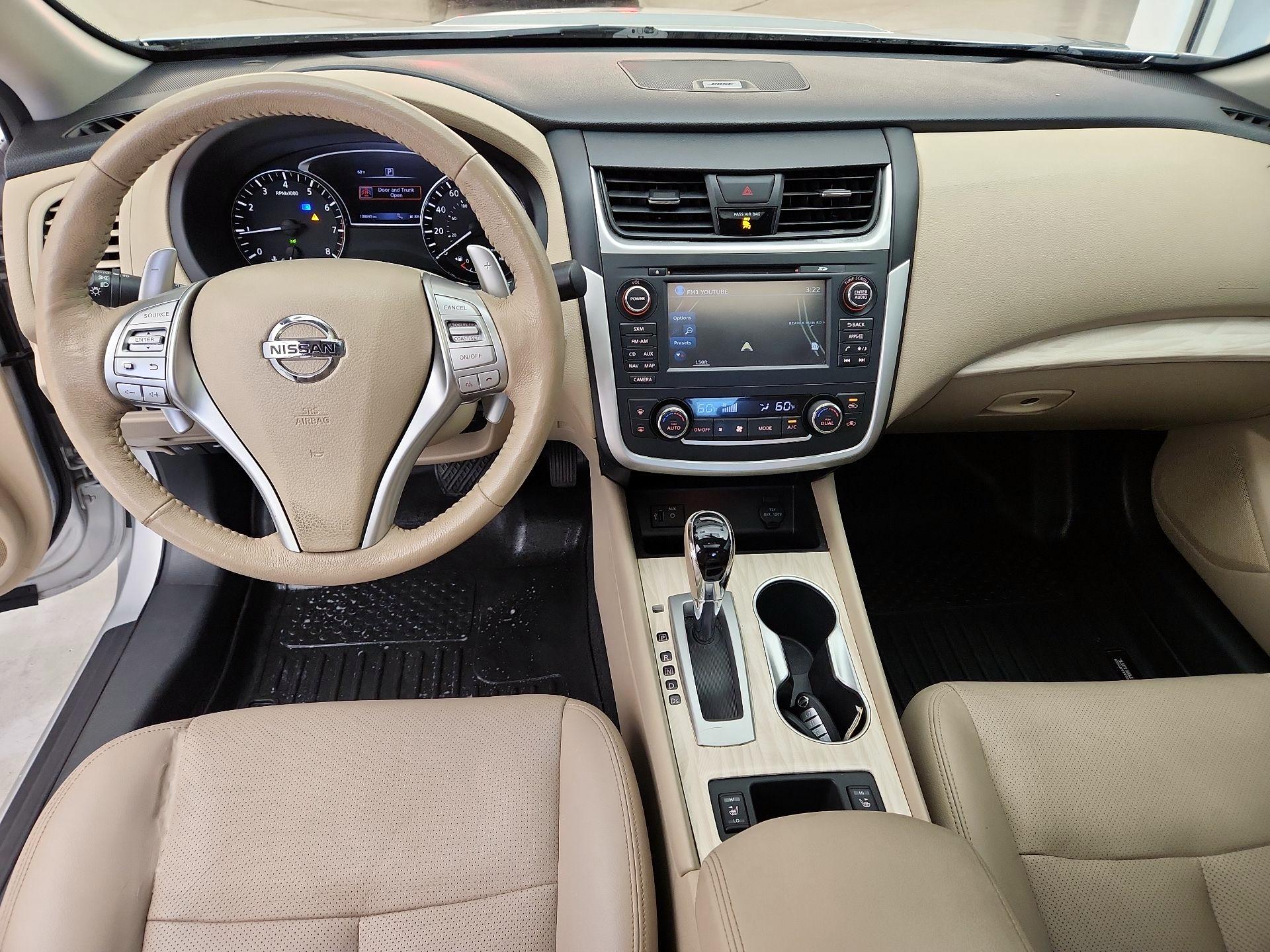 Thumbnail: 2016 Nissan Altima - 9