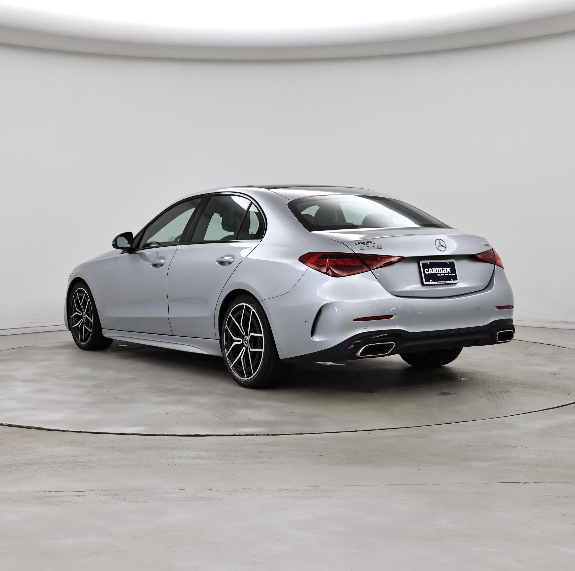 Thumbnail: 2022 Mercedes-Benz C-Class - 2