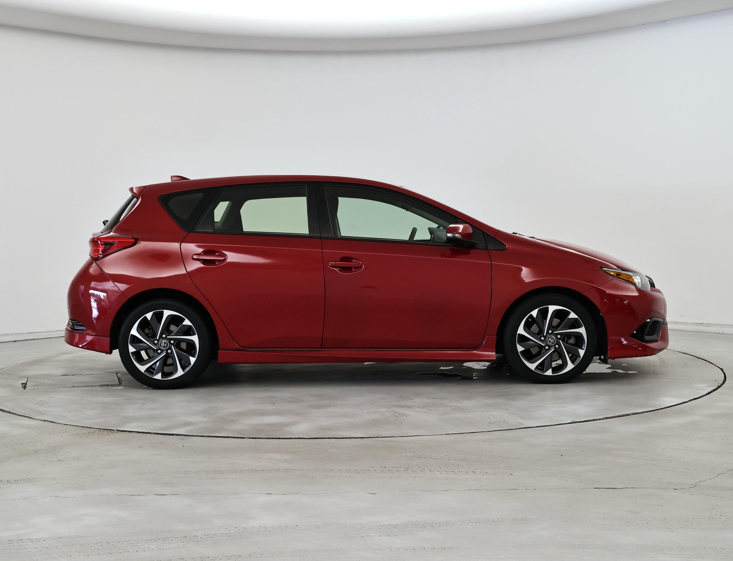 Thumbnail: 2017 Toyota Corolla iM - 7