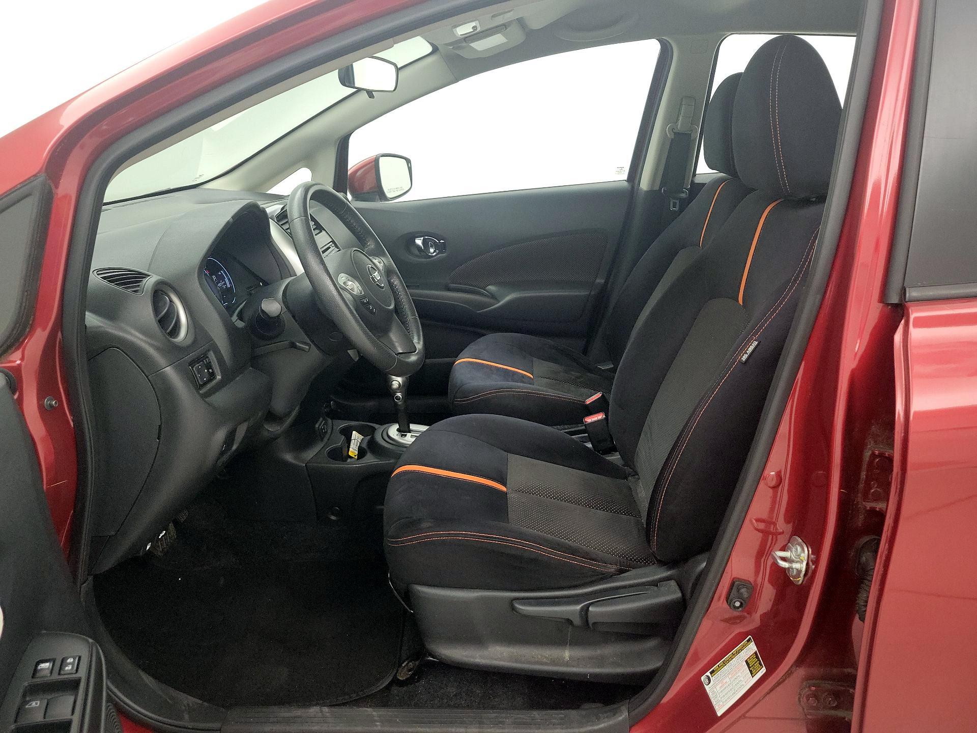 Thumbnail: 2018 Nissan Versa Note - 11