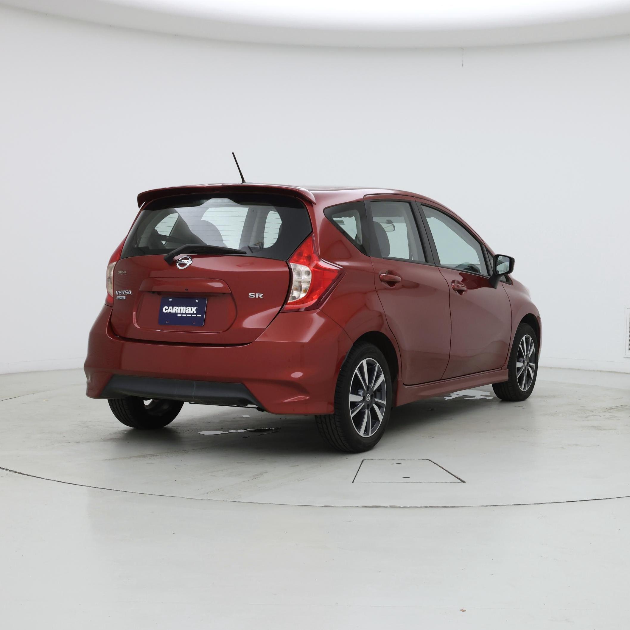 Thumbnail: 2018 Nissan Versa Note - 8