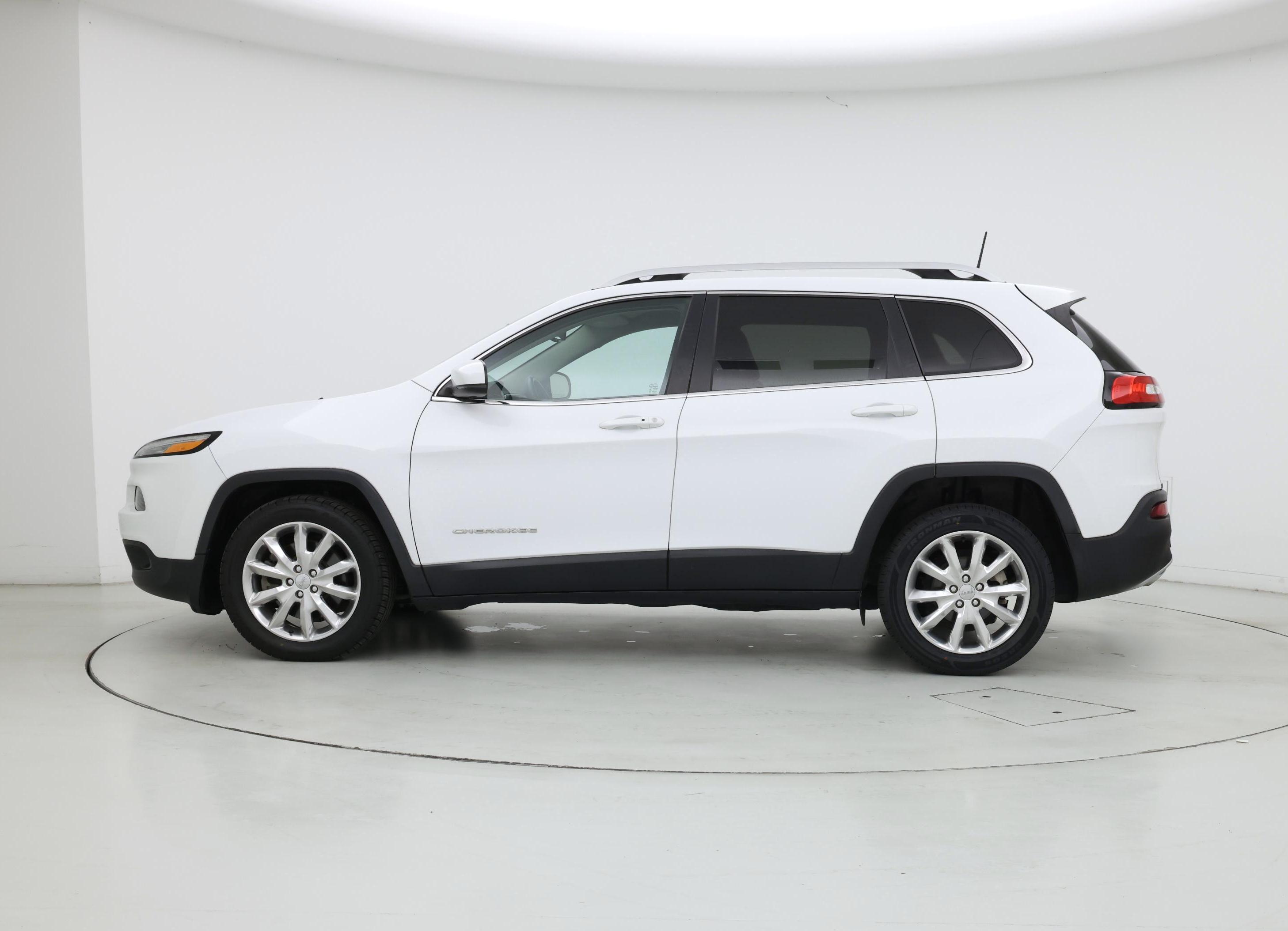 Thumbnail: 2016 Jeep Cherokee - 3