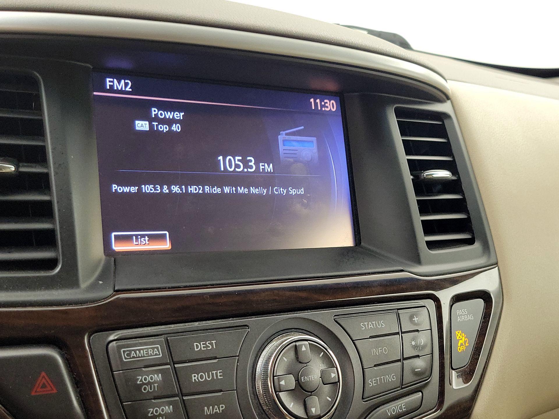Thumbnail: 2014 Nissan Pathfinder - 16