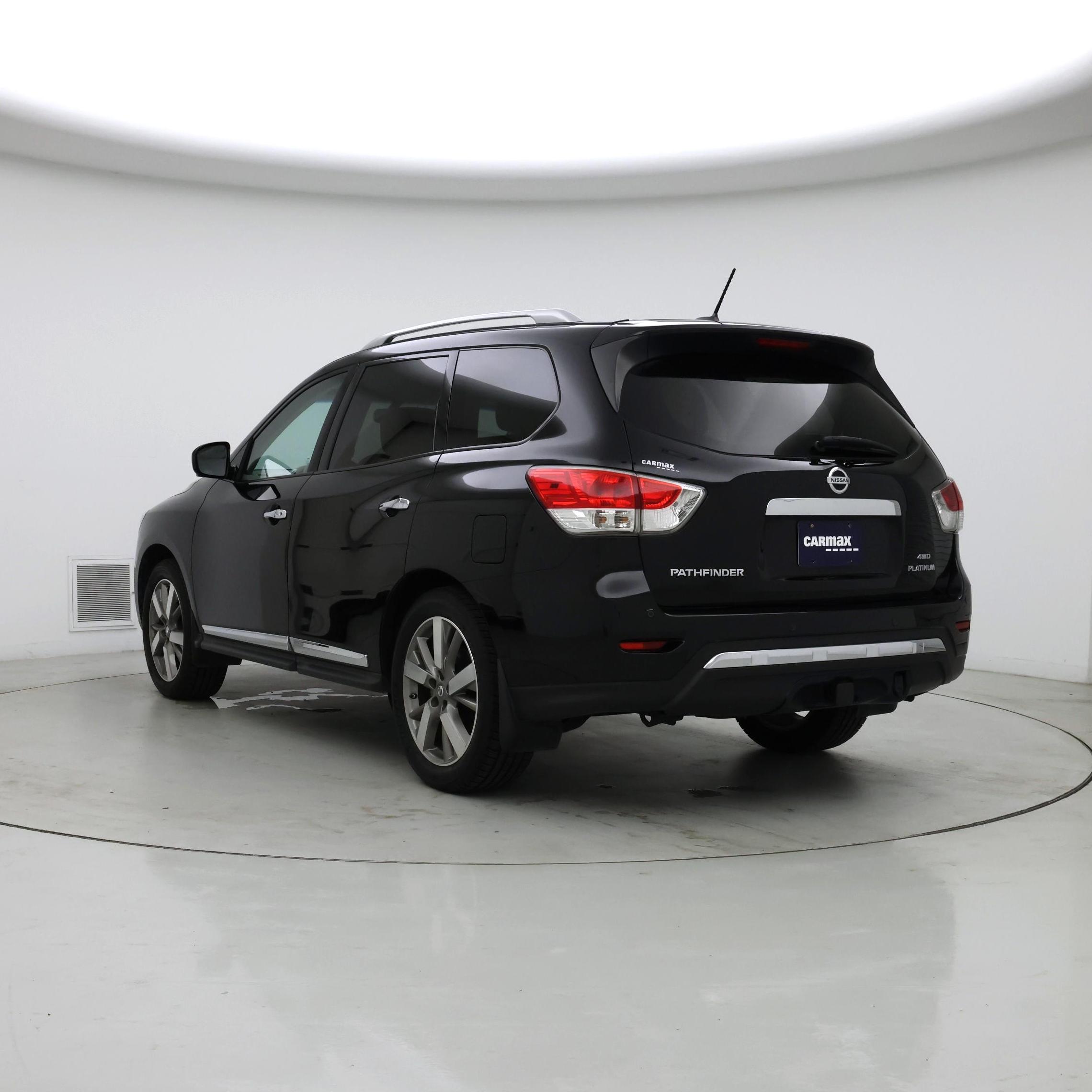 Thumbnail: 2014 Nissan Pathfinder - 2